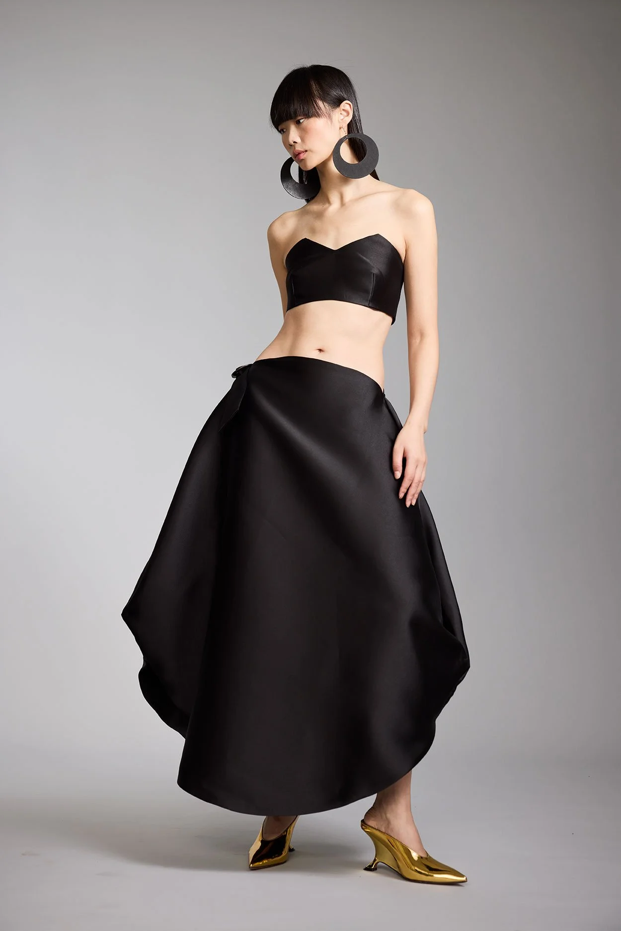 Shot2-10_Skirt_BlackMikadoBlenwithSideZipandTieWaist_kottkomm_circlecollection.jpg