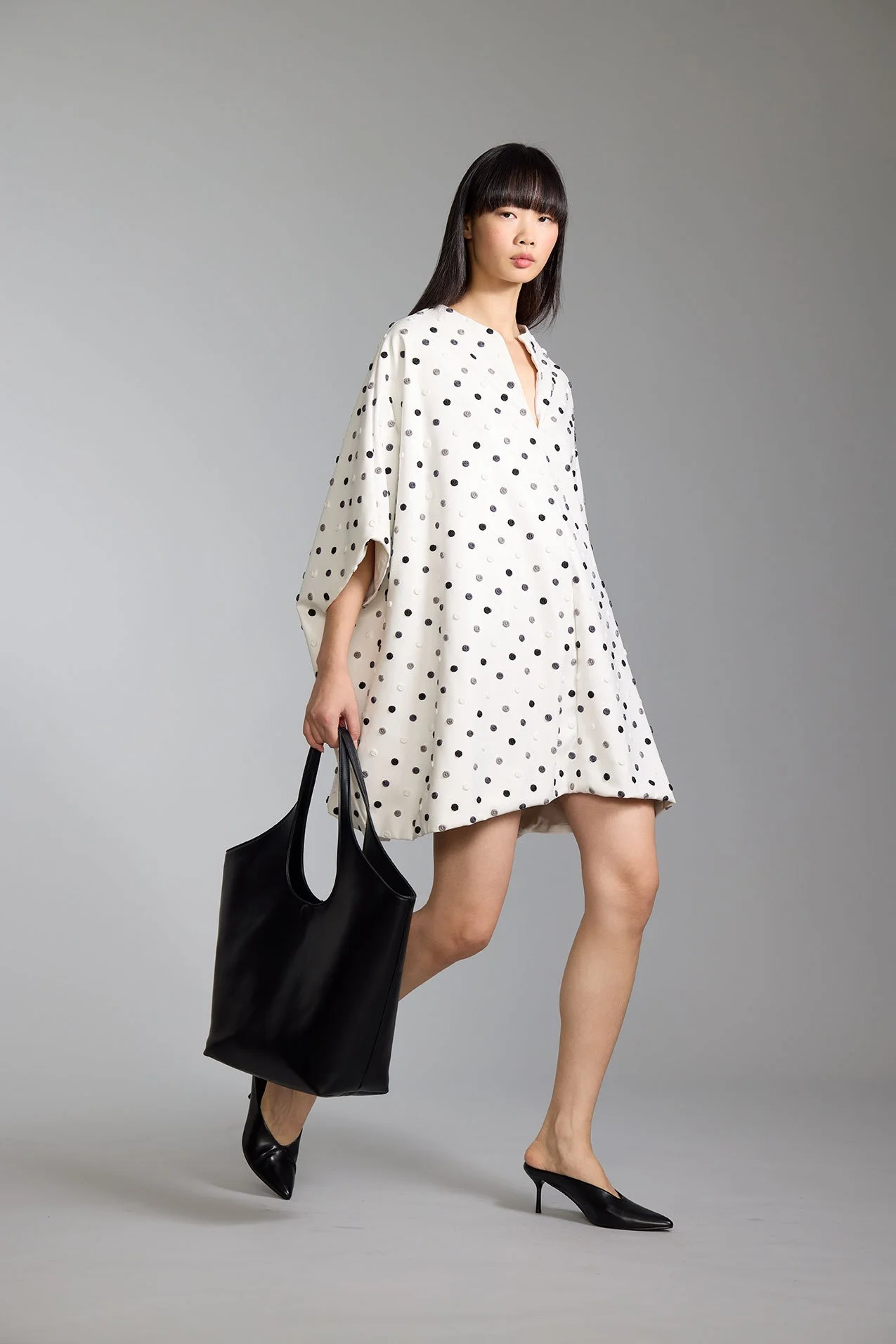 Look30-Shot33-02-4_PolkaDotShirtDressTunic_LinedFauxLeatherSlipoverWithEmbroideredRaisedDots_kottkomm_circlecollection.jpg
