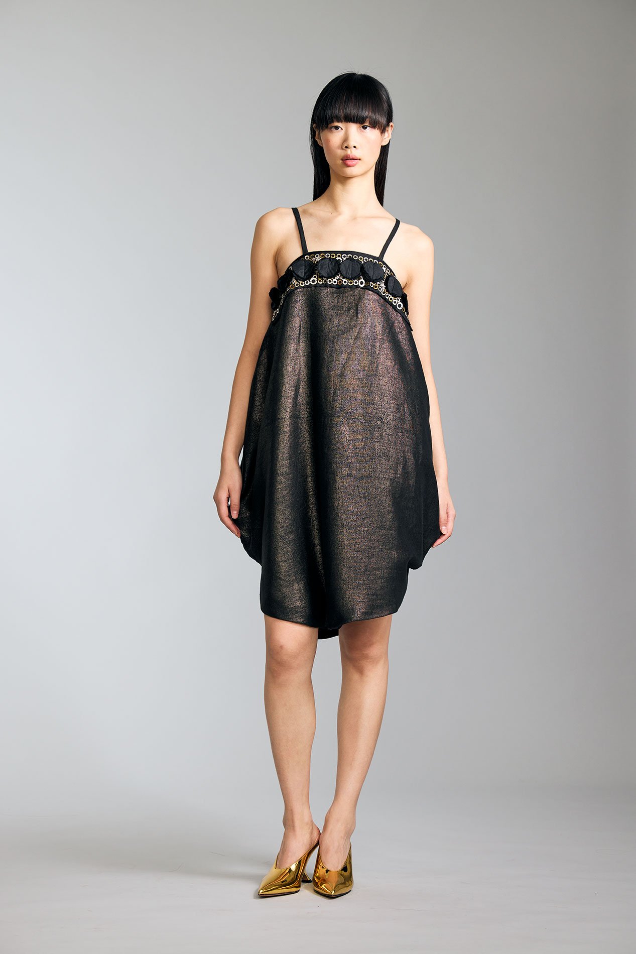 Look 25-Shot28-2_GildedCircleDress_GoldGildedLinenWithSpaghettiStrapsAndMetalAndFabricTrim_kottkomm_circlecollection.jpg