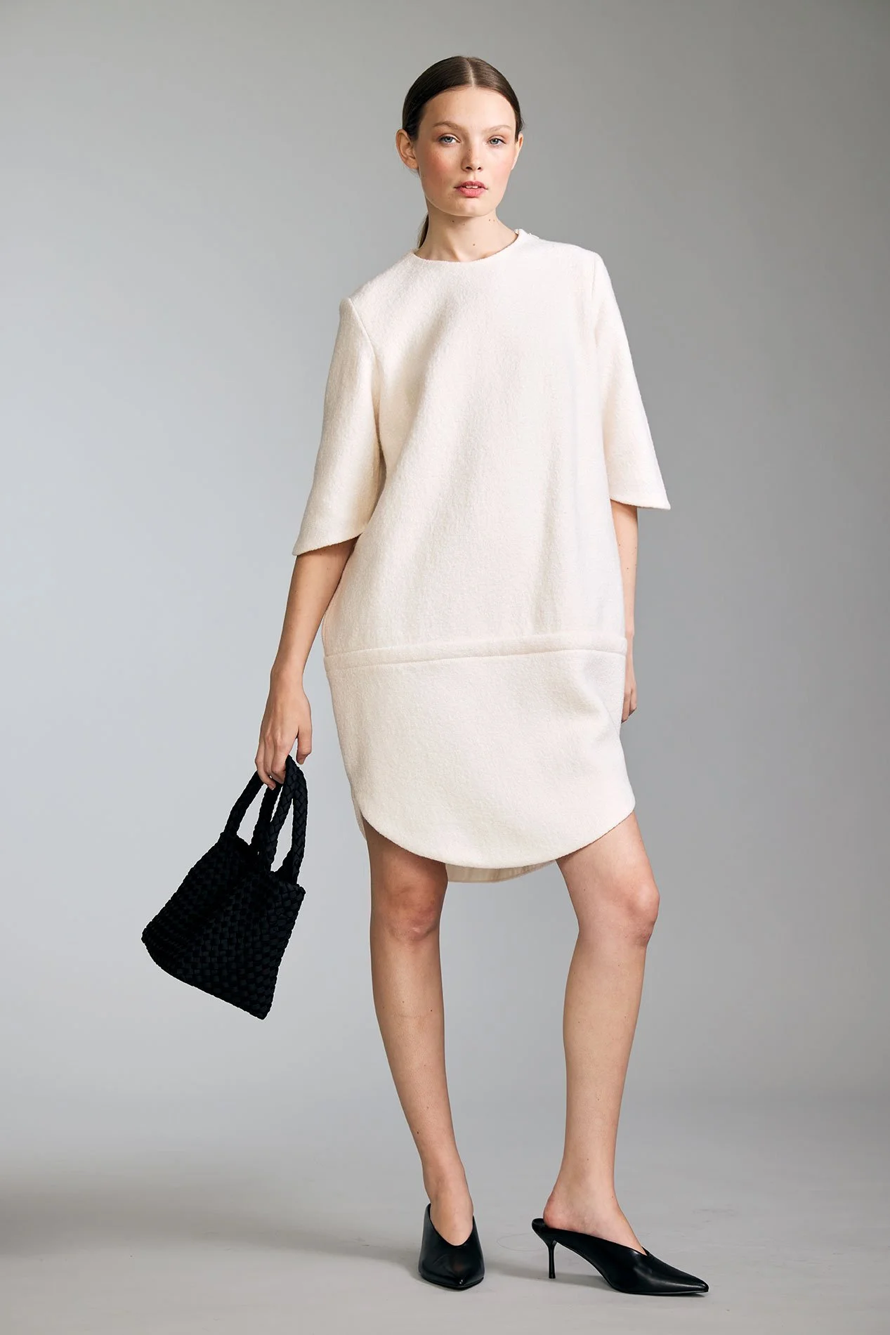 Look22-Shot25-01-1_WinterWhiteDress_LinedBolledWoolwithShoulderZip_kottkomm_circlecollection.jpg