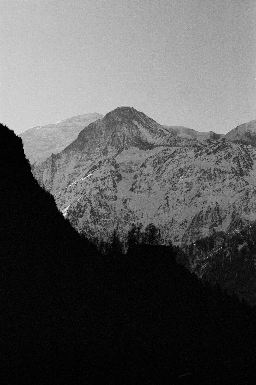 AiguilleMidi 003-B&W_1600px.jpg