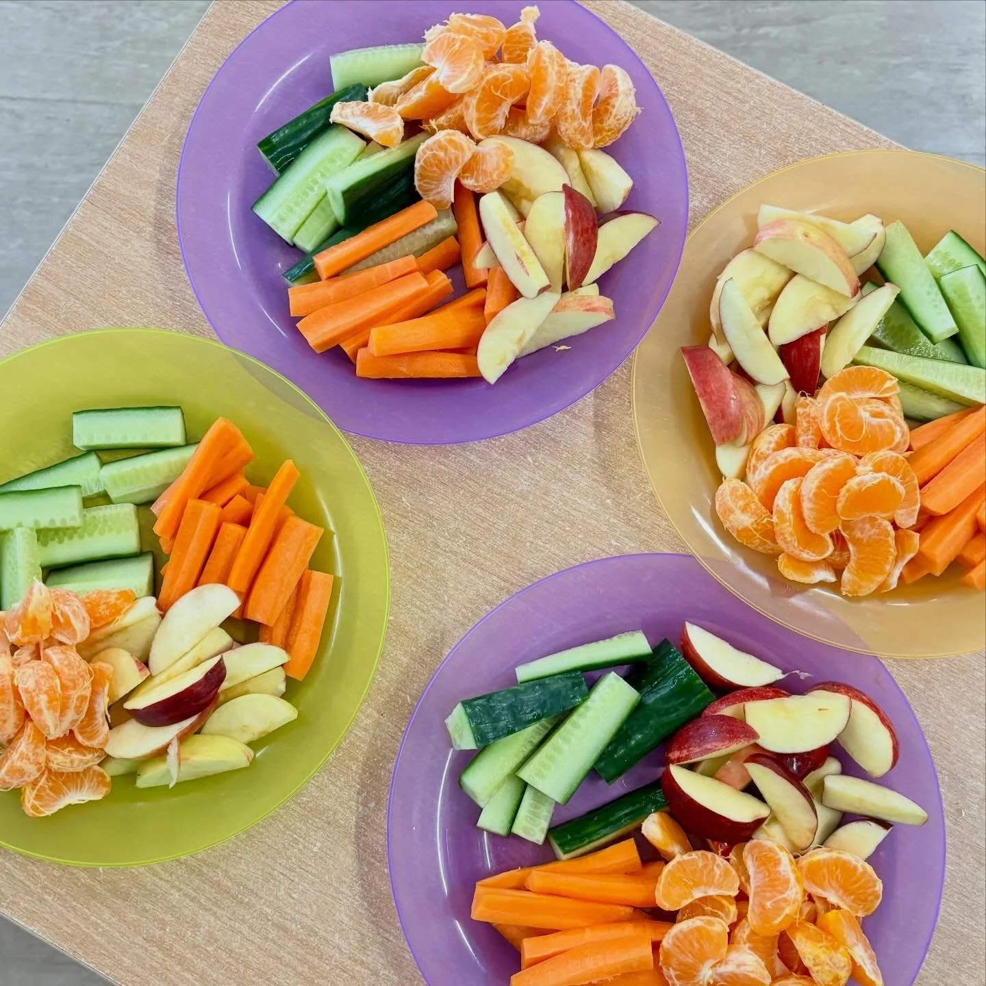 We tried switching out crisps &amp; biscuits at one of our school wrap-around clubs last night for more healthier options at snack time &amp; it went down a treat! The kids loved it! #healthykidsareepickids