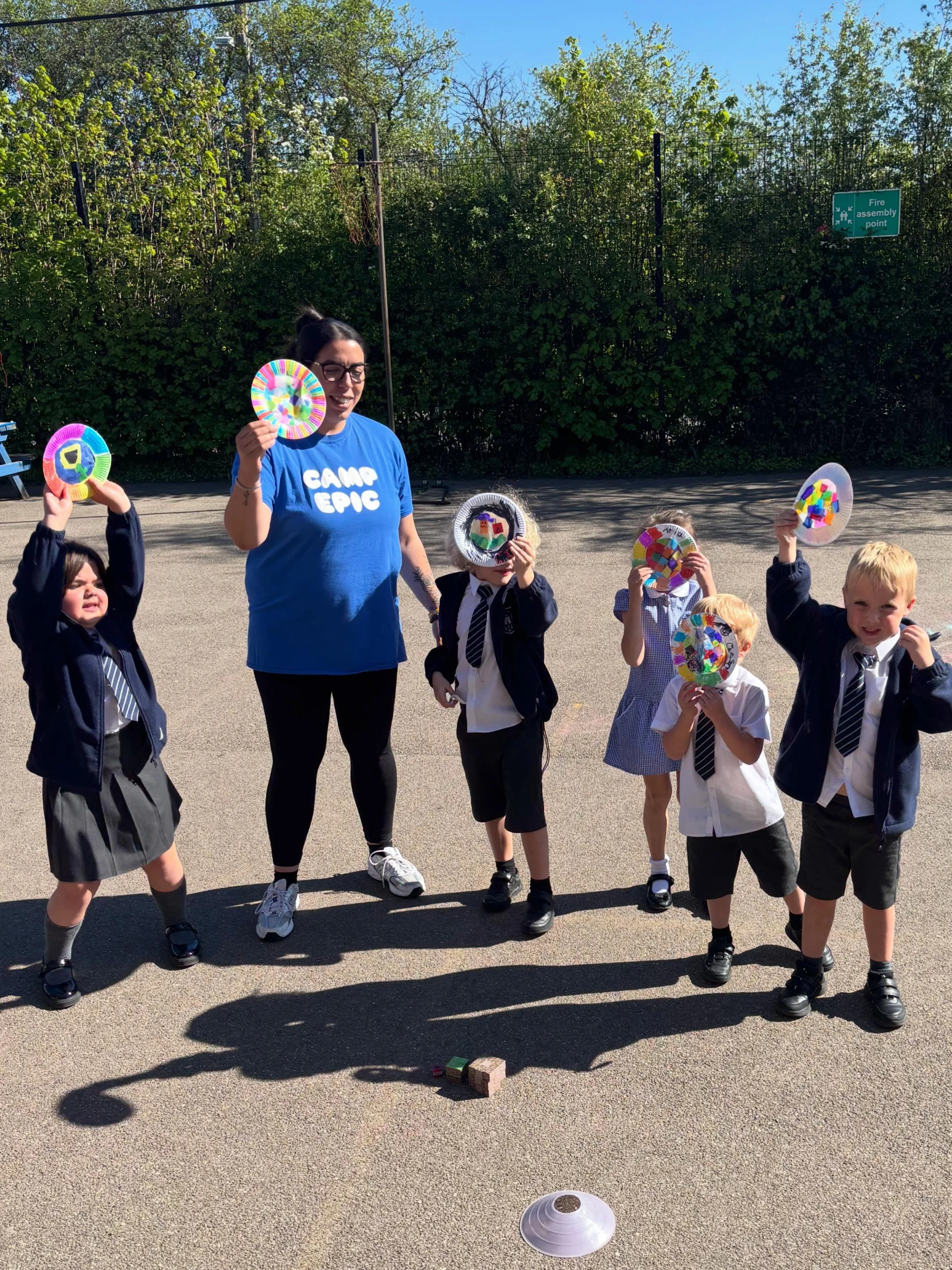☀️🌈A great activity for crafty kids on a sunny day- making sun catchers! The kiddies made these using paper plates, sticky-back plastic &amp; coloured tissue paper!