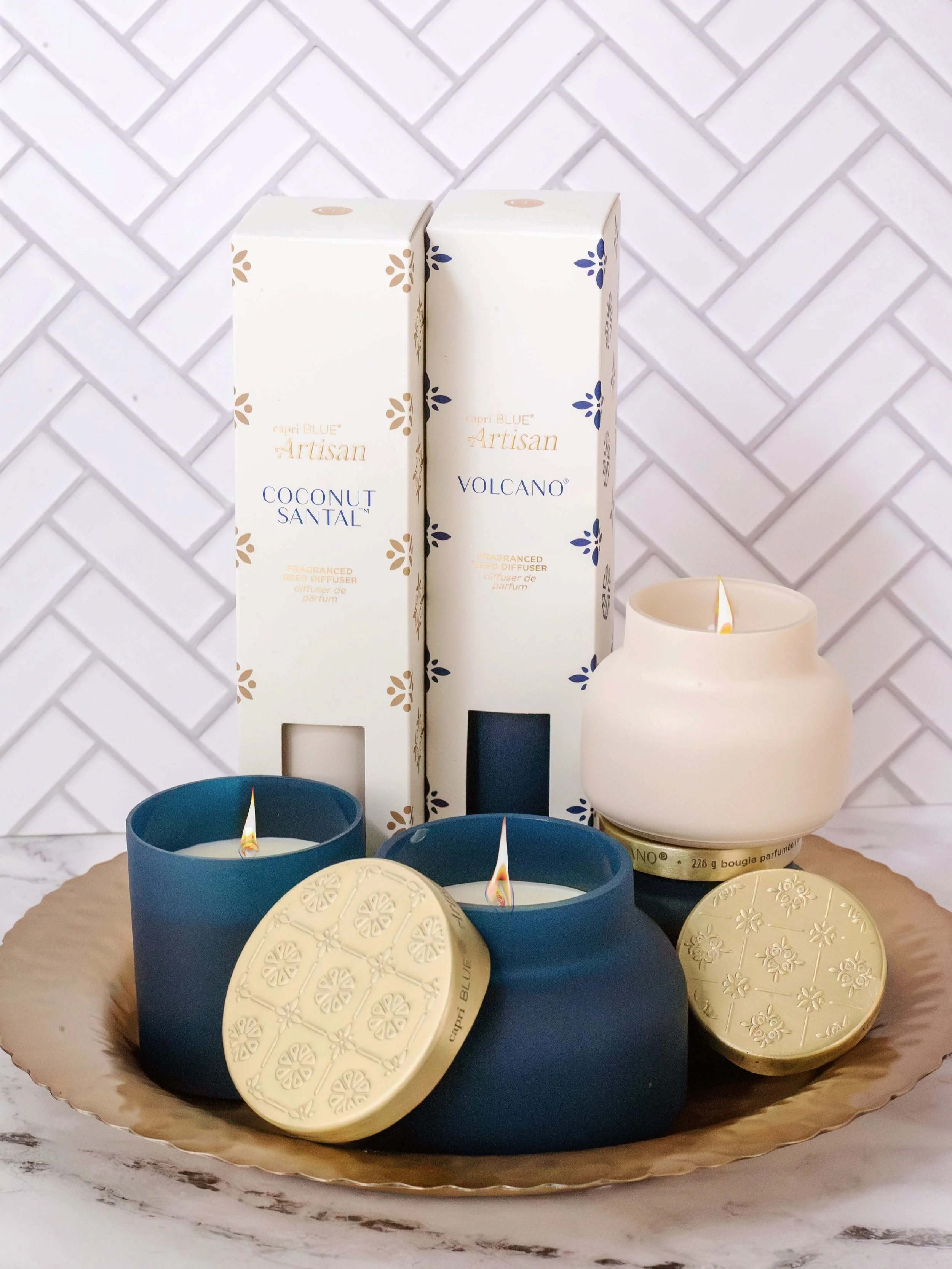 Here for the @capribluecandles Coconut Santal &amp; Volcano afternoons! Shop while they&rsquo;re on sale 🤍