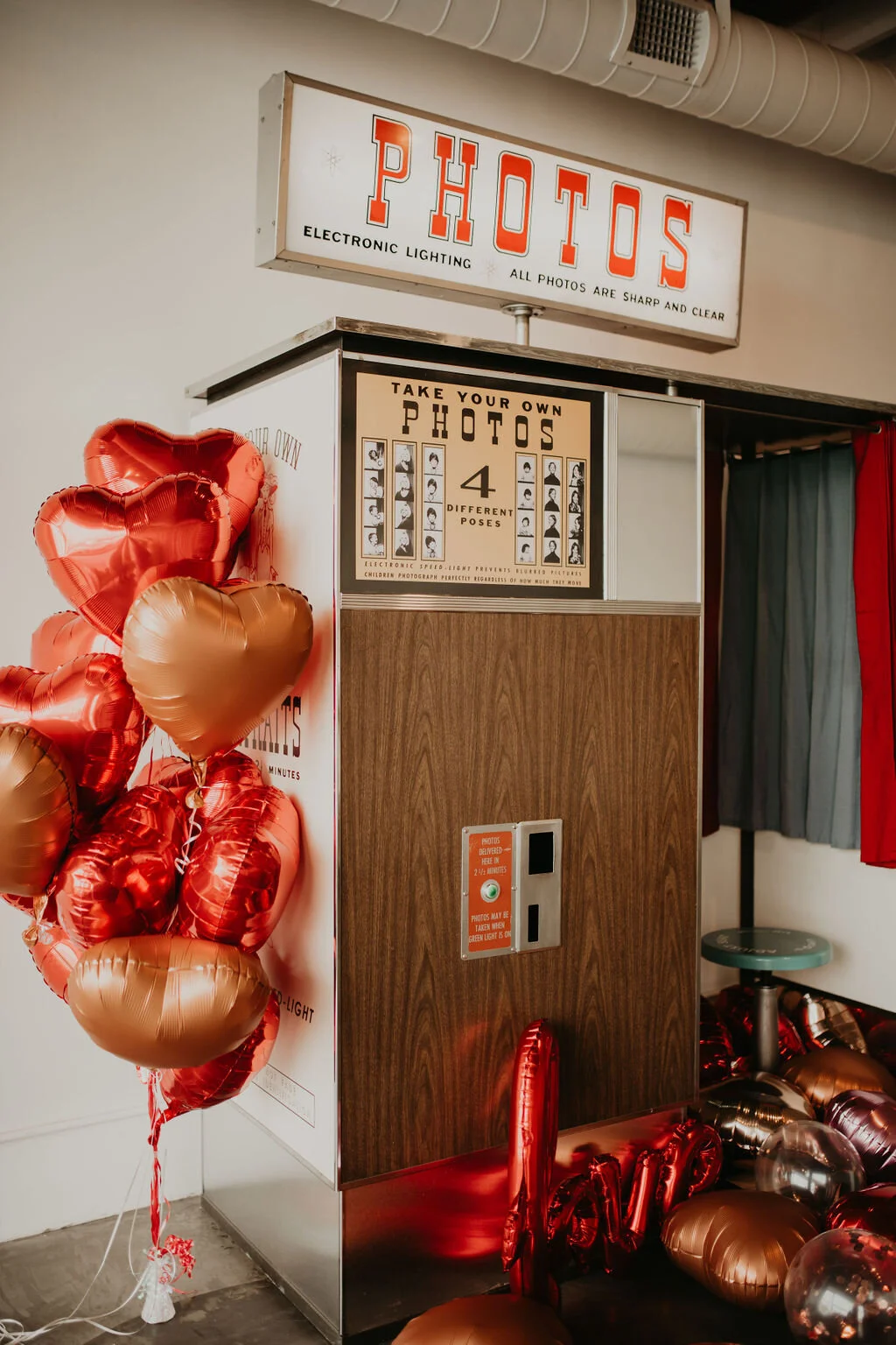 las vegas wedding chapel photobooth00002.jpg