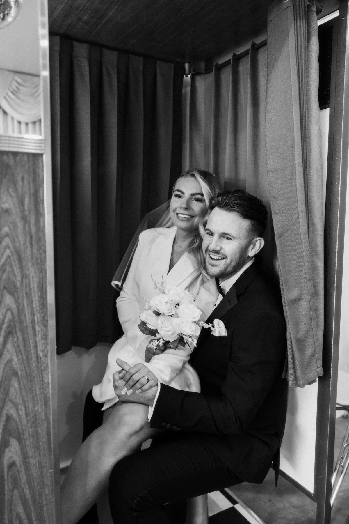 Fun Elopement in Las Vegas at Sure Thing Chapel with Erin Roberts Photography49.JPG