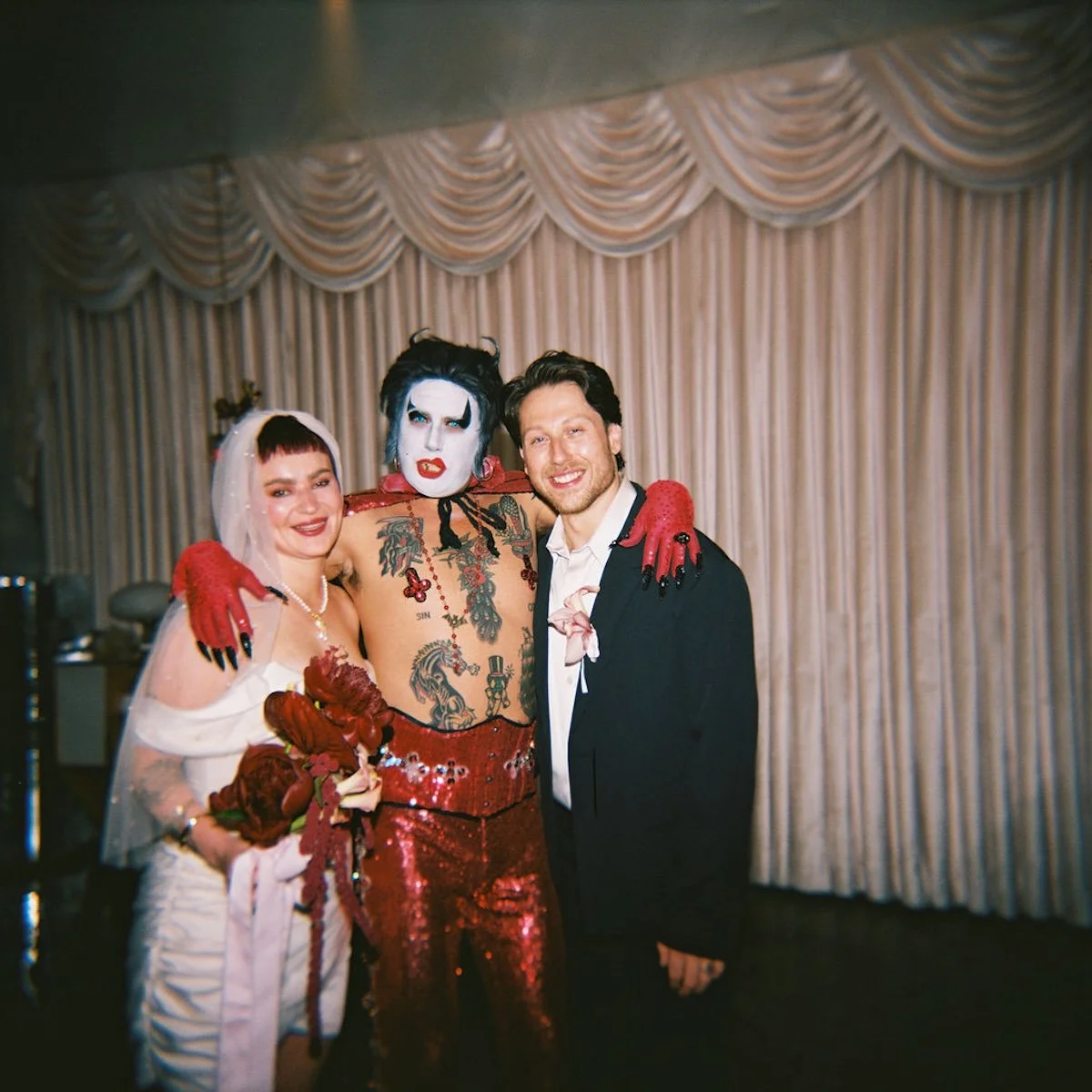 Sure Thing Chapel Hellvis Wedding Las Vegas Fremont St Elopement Sure Thing66.jpg