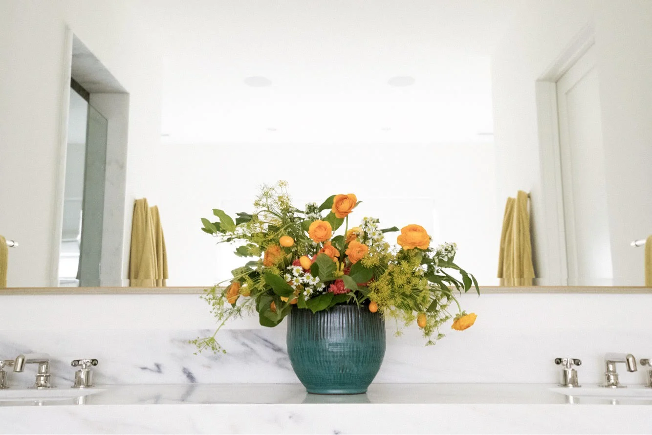 Custom large flower arrangment.jpg