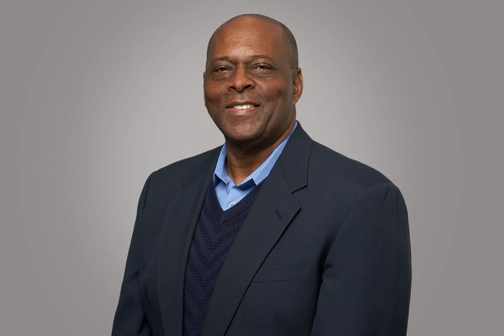 Samuel Dickens (Chief Operating Officer)