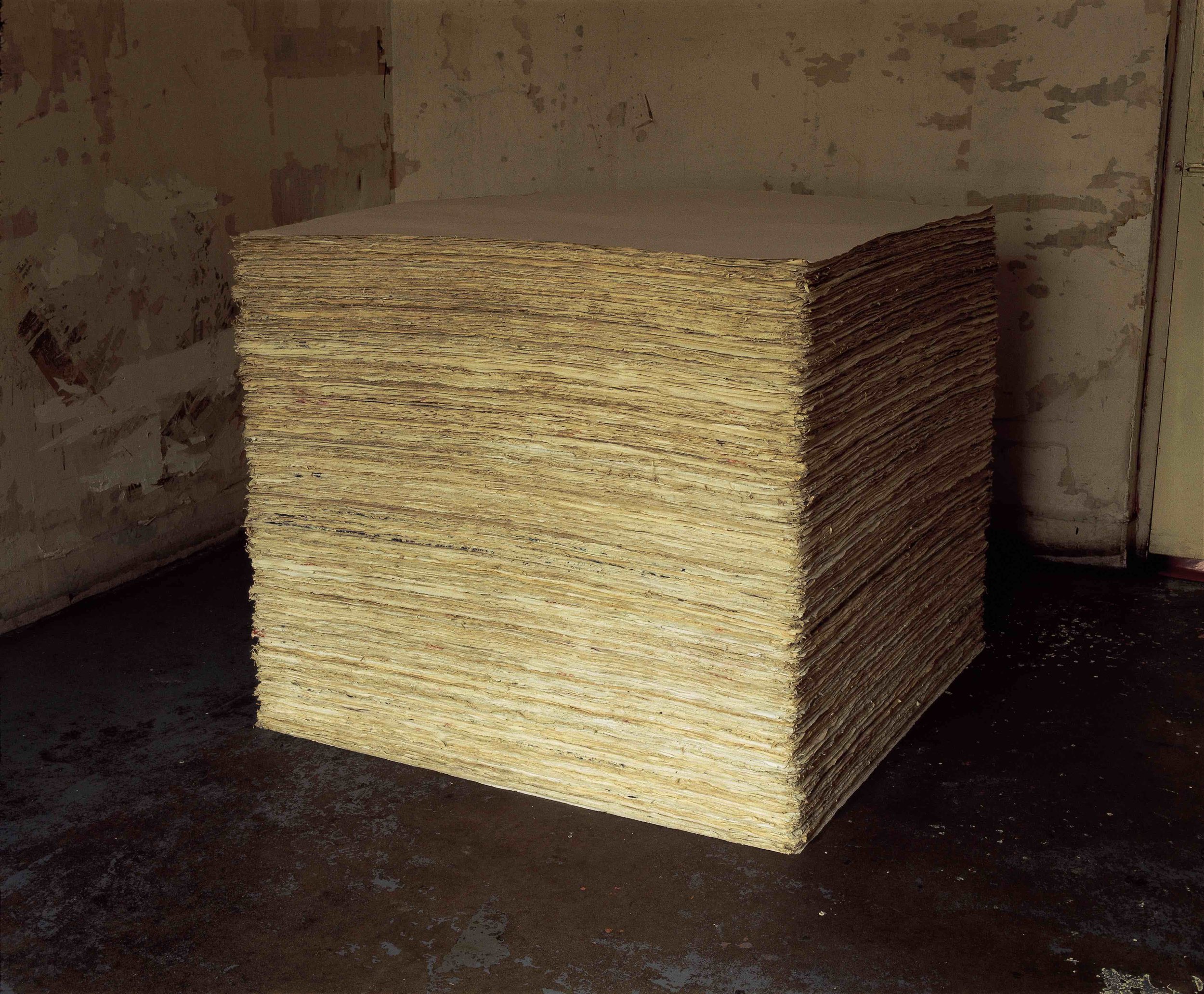 A cubic meter of Xuan paper in Beijing. Fangzhen project (1988). 方阵计划; 一立方宣纸在北京