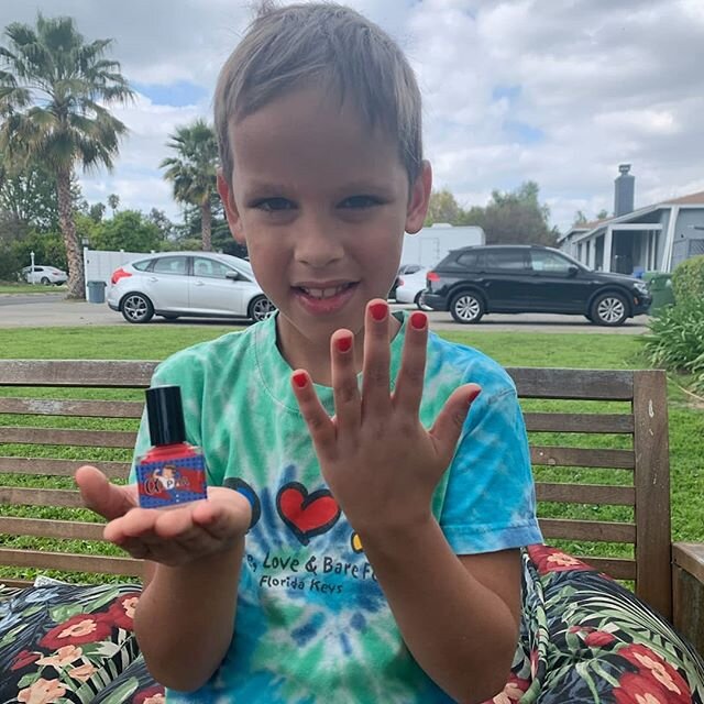 This rad kid is making the best of his quarantined life with a pop of color. -
-
How are you spending you days?
-
-
@bfaber825 
#alphakids #mamabear #colorfulkids #socialdistancingwithkids #quarantinewithkids #kidsnailpolish #nailpolishforkids #safen