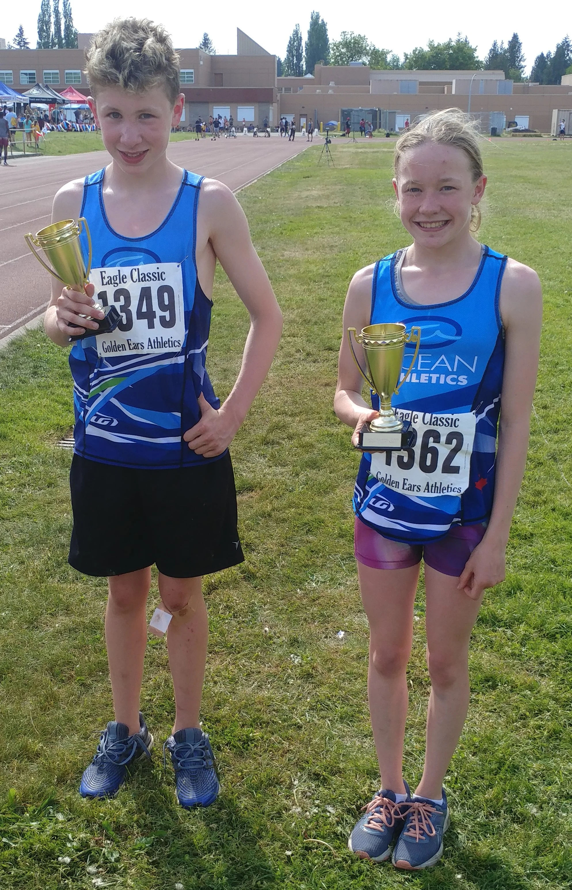 Eagle classic mile trophies.jpg