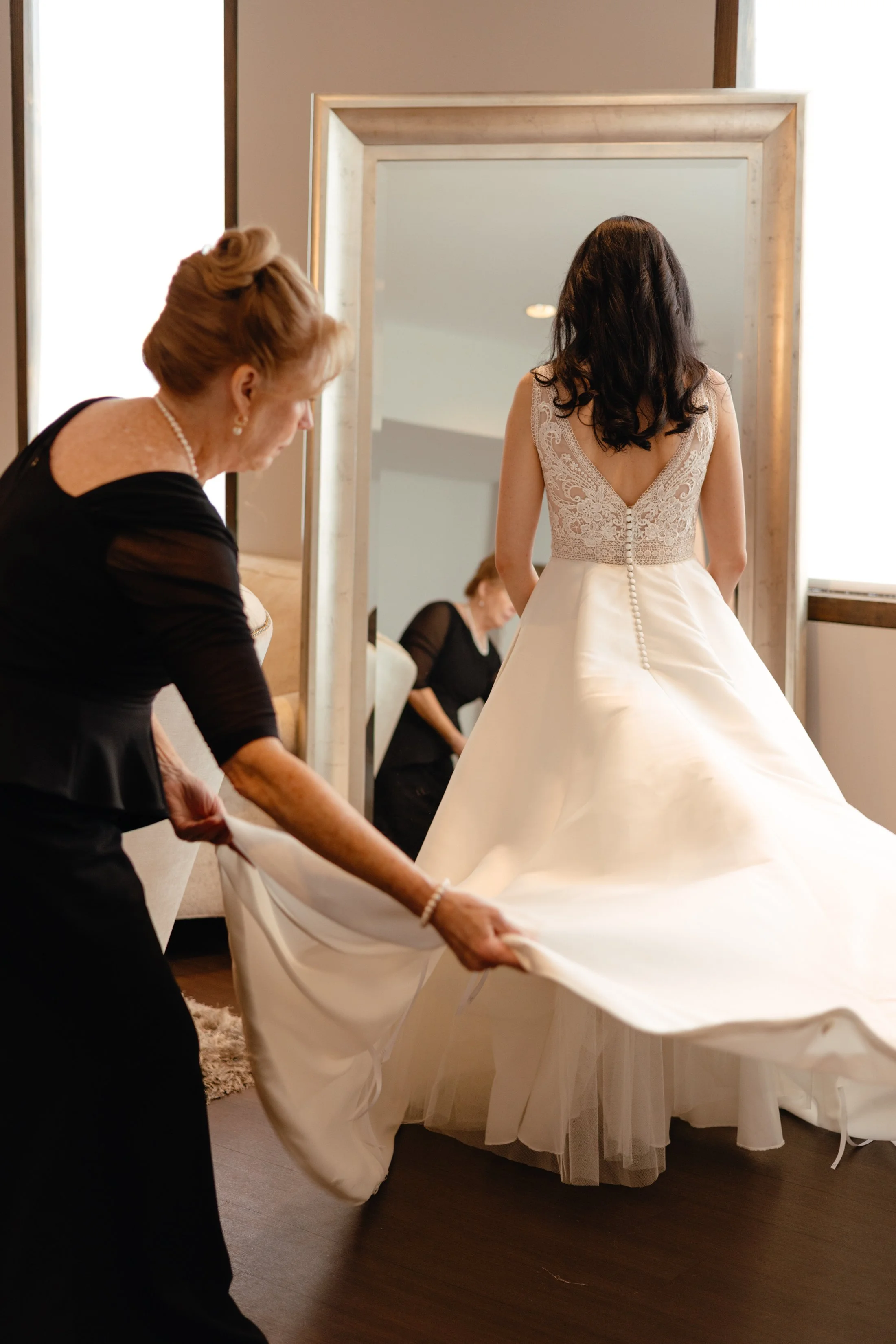 downtown knoxville wedding at the press room-4.jpg