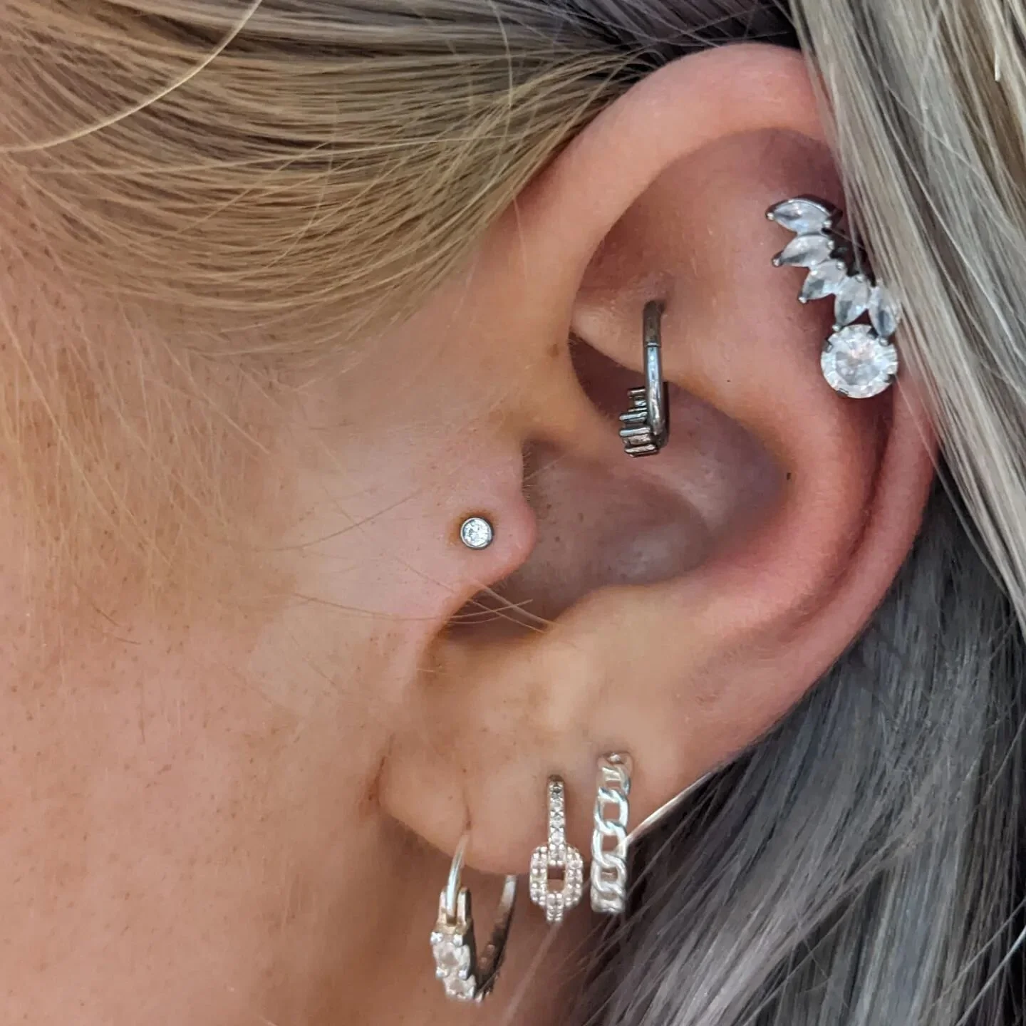 Tragus from yesterday's black Friday sale! 💫