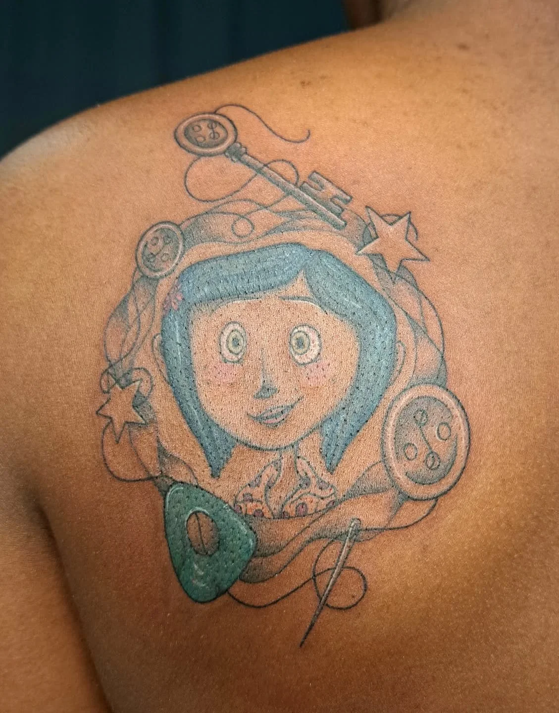 One miss Coraline Jones for @meadow12637 !!! 🗝🪡✨️ I looove herrrr!!!
#tattoo #tattoos #tattooartist #tattooshop #illinoistattooartist #art #coraline #laika