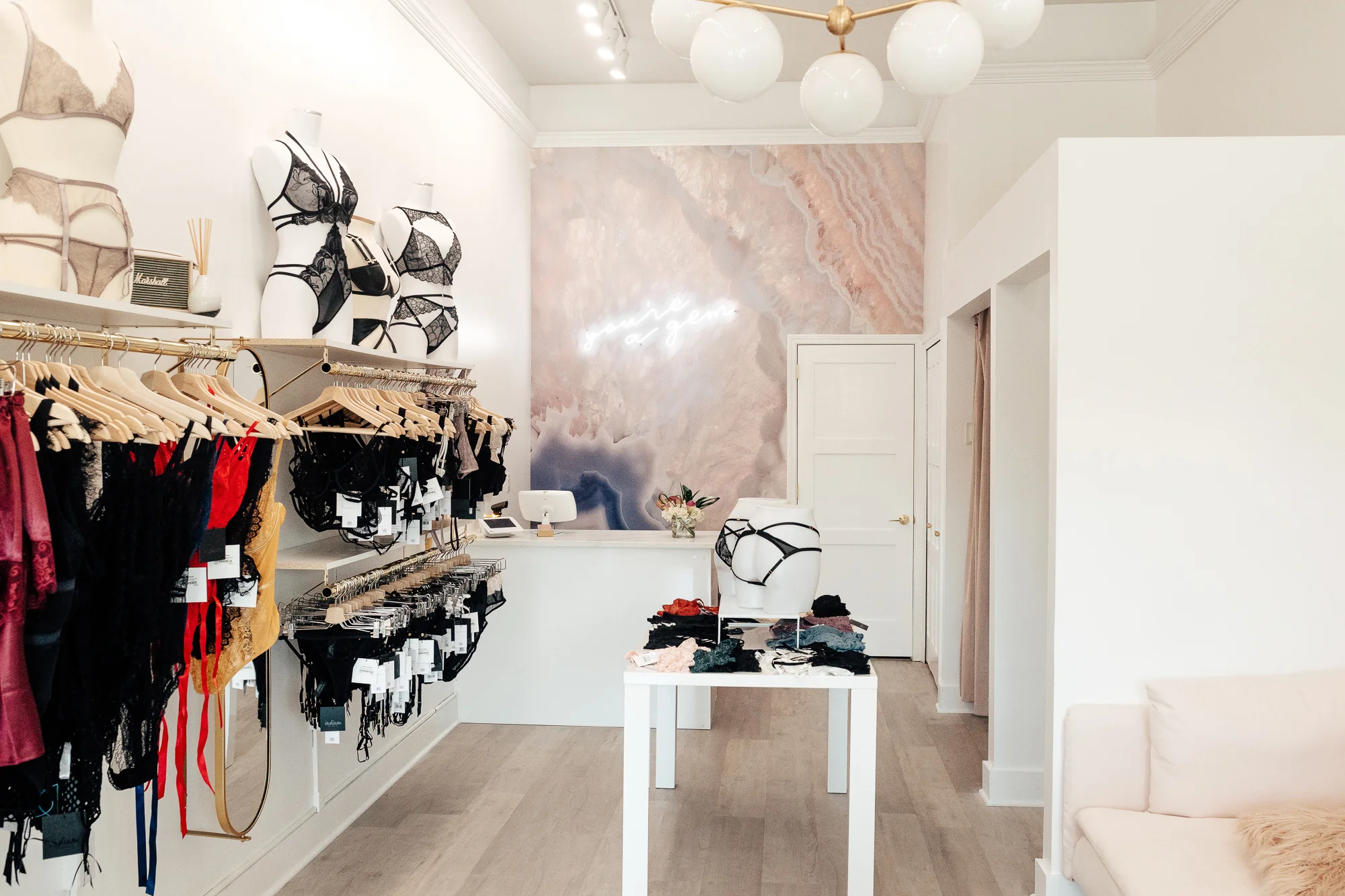 kansas_city_lingerie_boutique_indium_002.jpg