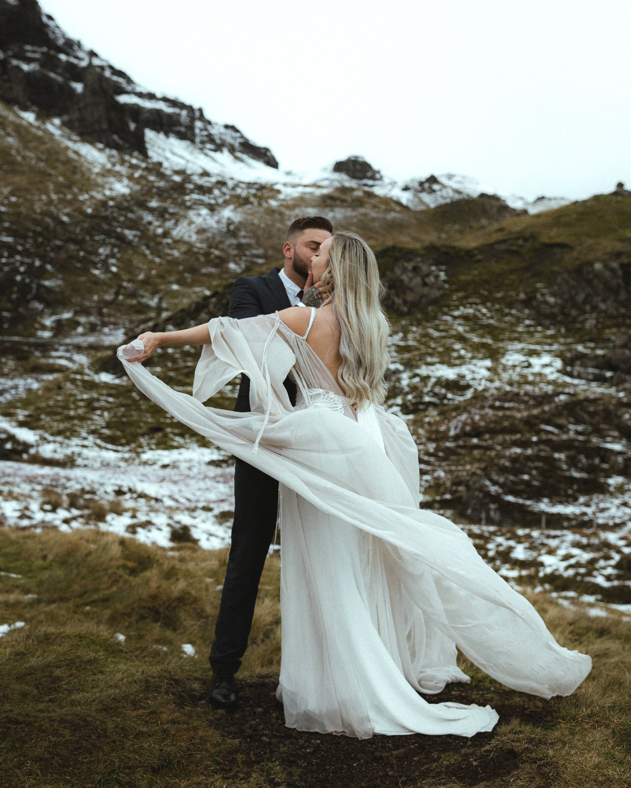 Isle_of_Skye_Storr_elopement_photos_38.jpg