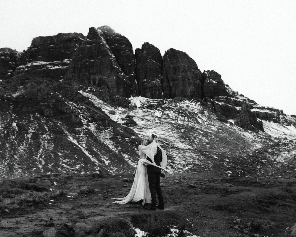 Isle_of_Skye_Storr_elopement_photos_122.jpg