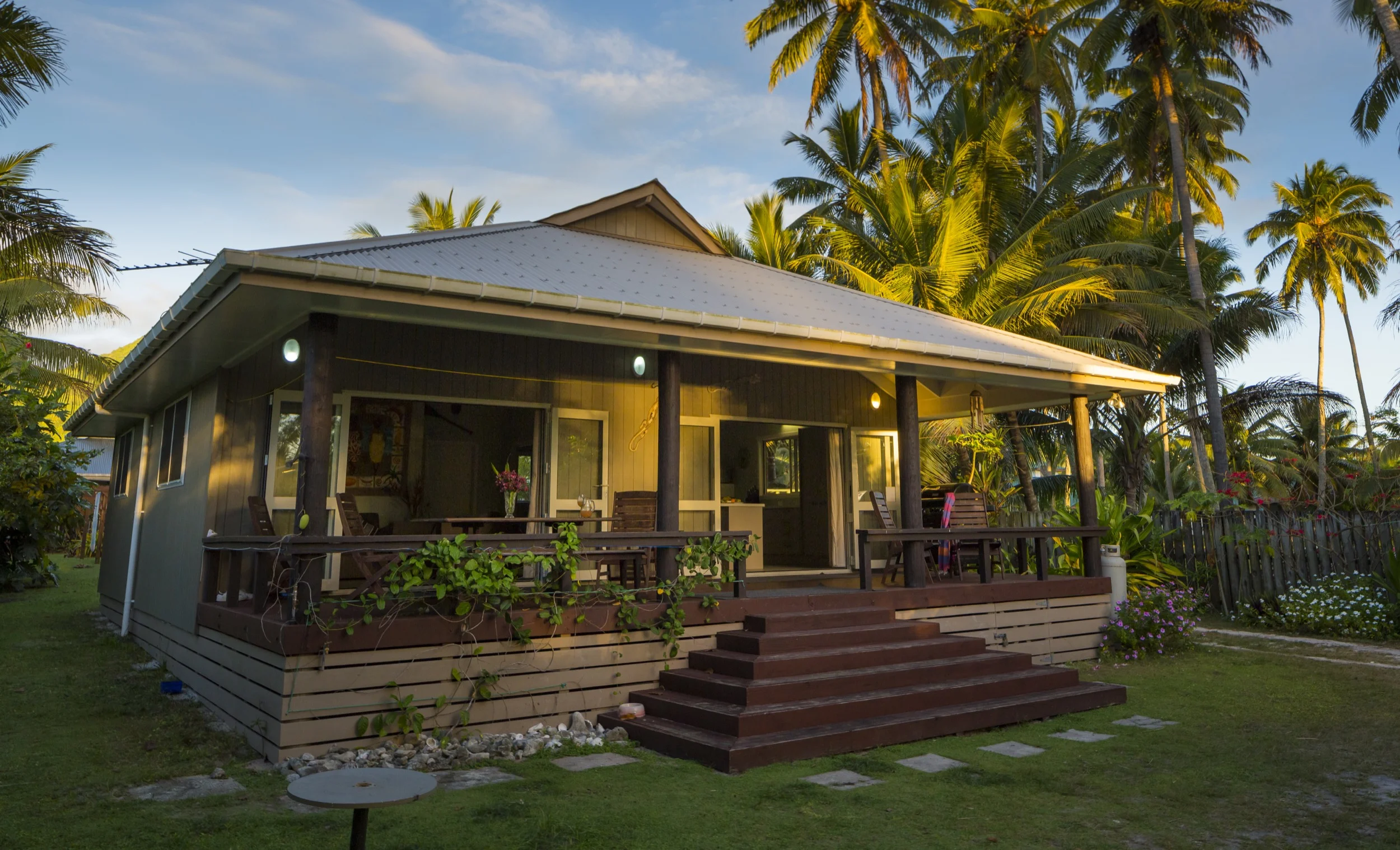 front of the house 2.jpg