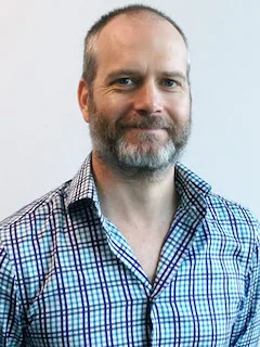 Andrew - profile_one - small.jpg