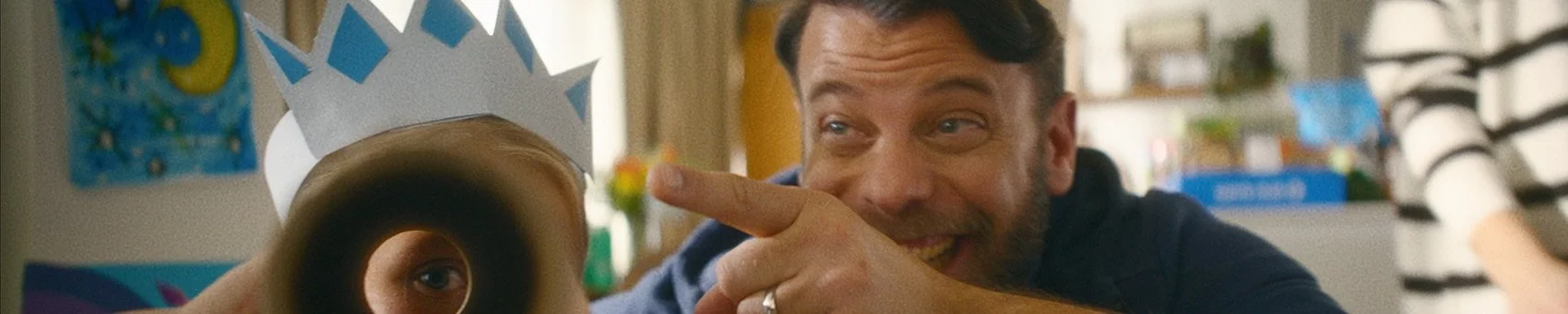  Director: Brandon Cox Director of Photography: Tony Edgar 