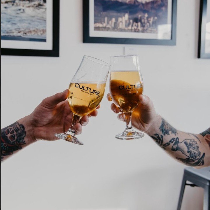 Tuesdays are for drinking beer with your friends. #CHEERS