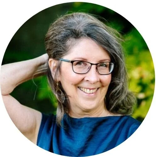 grannyowl-headshot.jpg