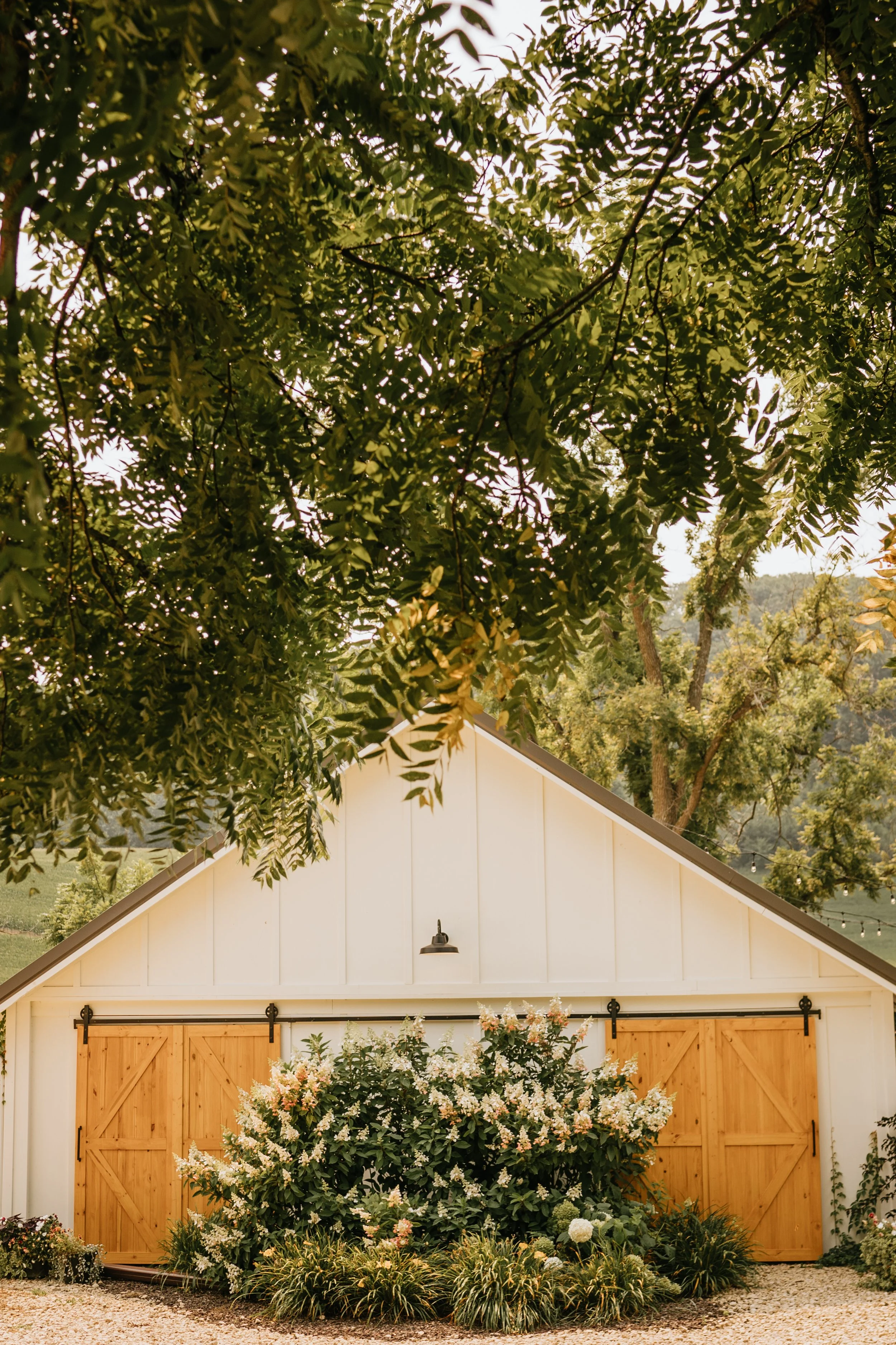 White Washed Barn — The Hidden Meadow & Barn