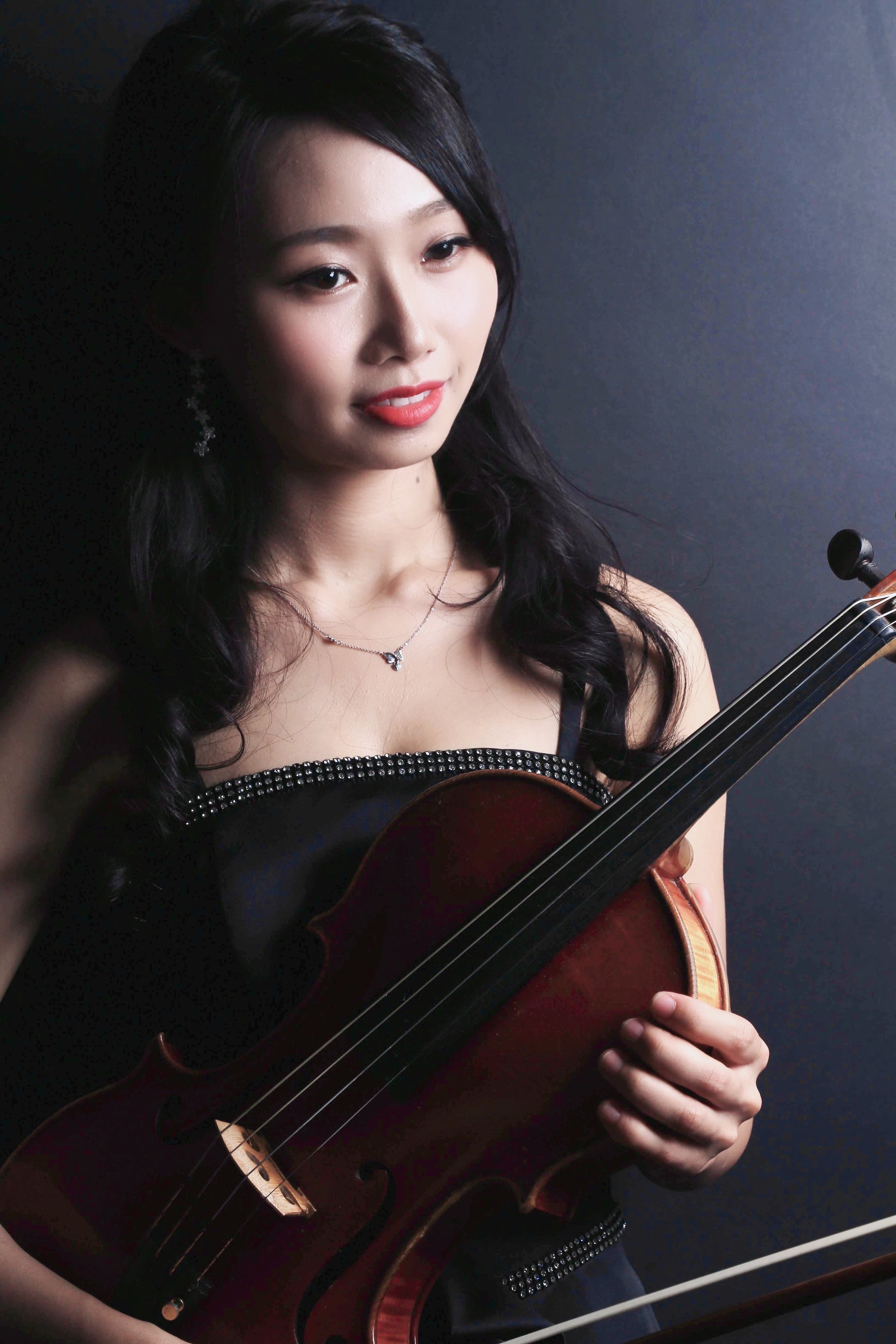 Szu Hua (Mia) Chen, viola