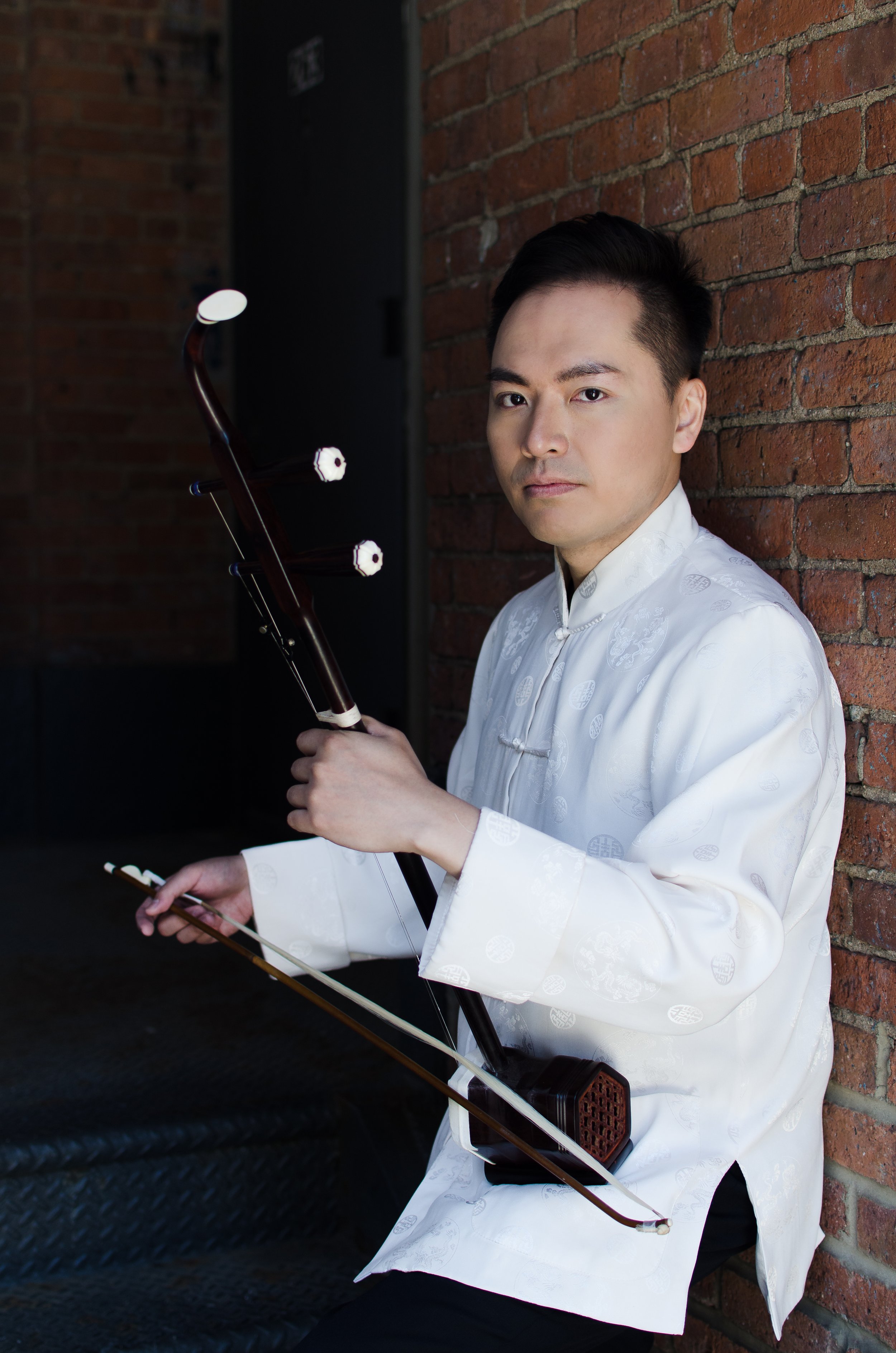 Andy Lin, viola/erhu 