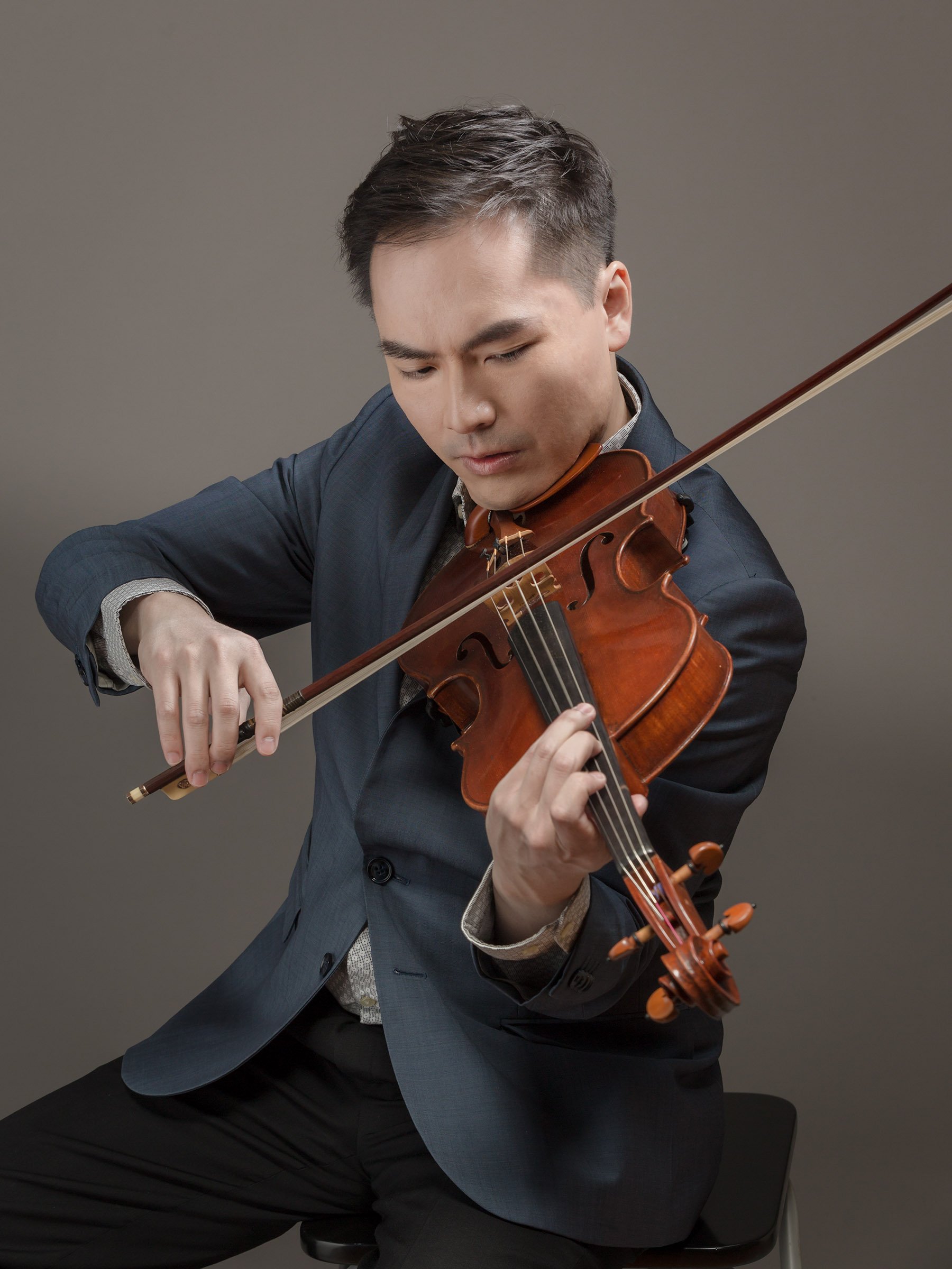 Andy Lin, viola