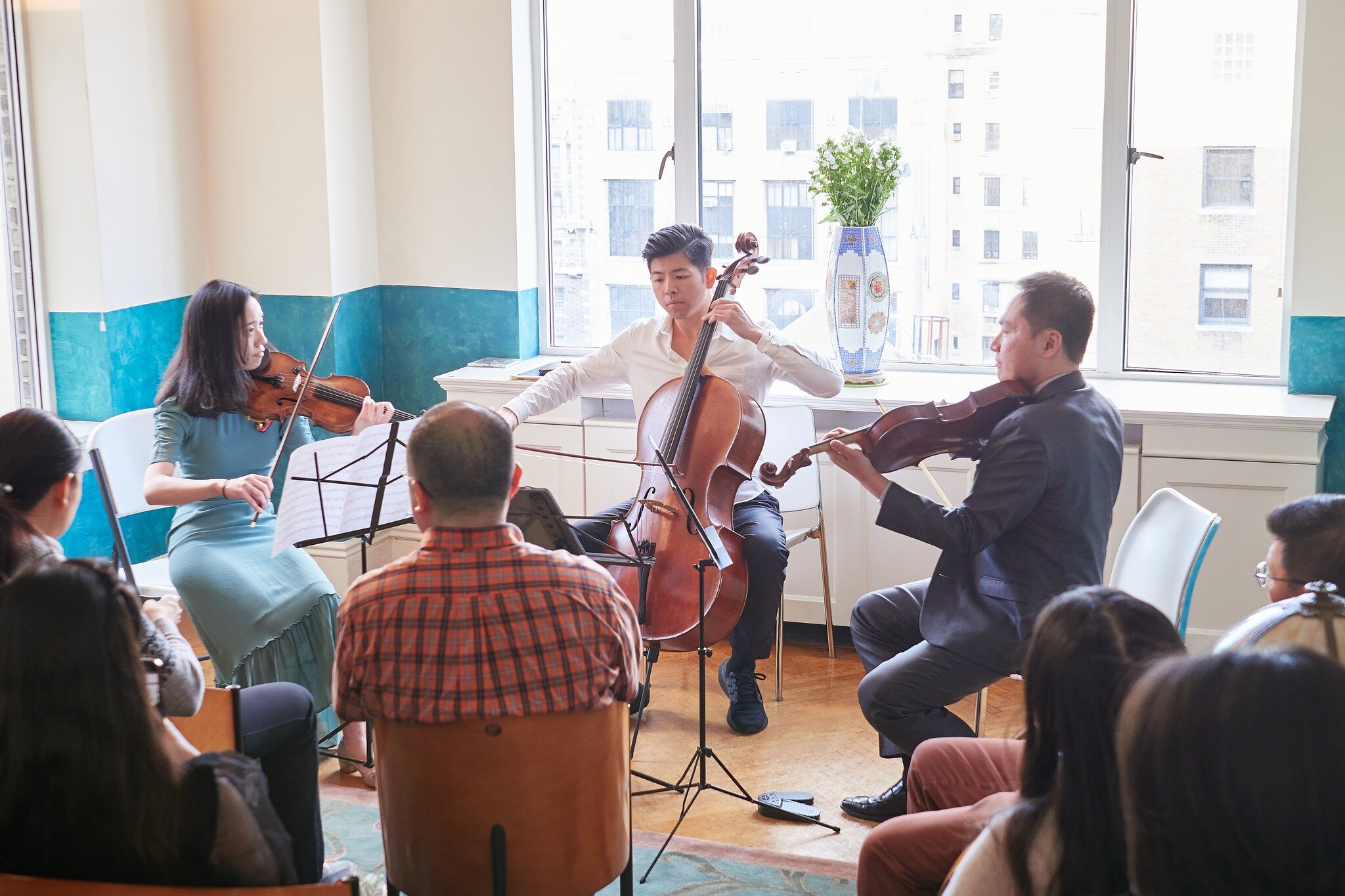 Experience a night of pure musical bliss at our salon concert in Chelsea on April 30th! Our talented musicians will perform two breathtaking piano quartets by Mozart and Brahms that are sure to captivate your senses. Plus, renowned pianist Andrew Hsu