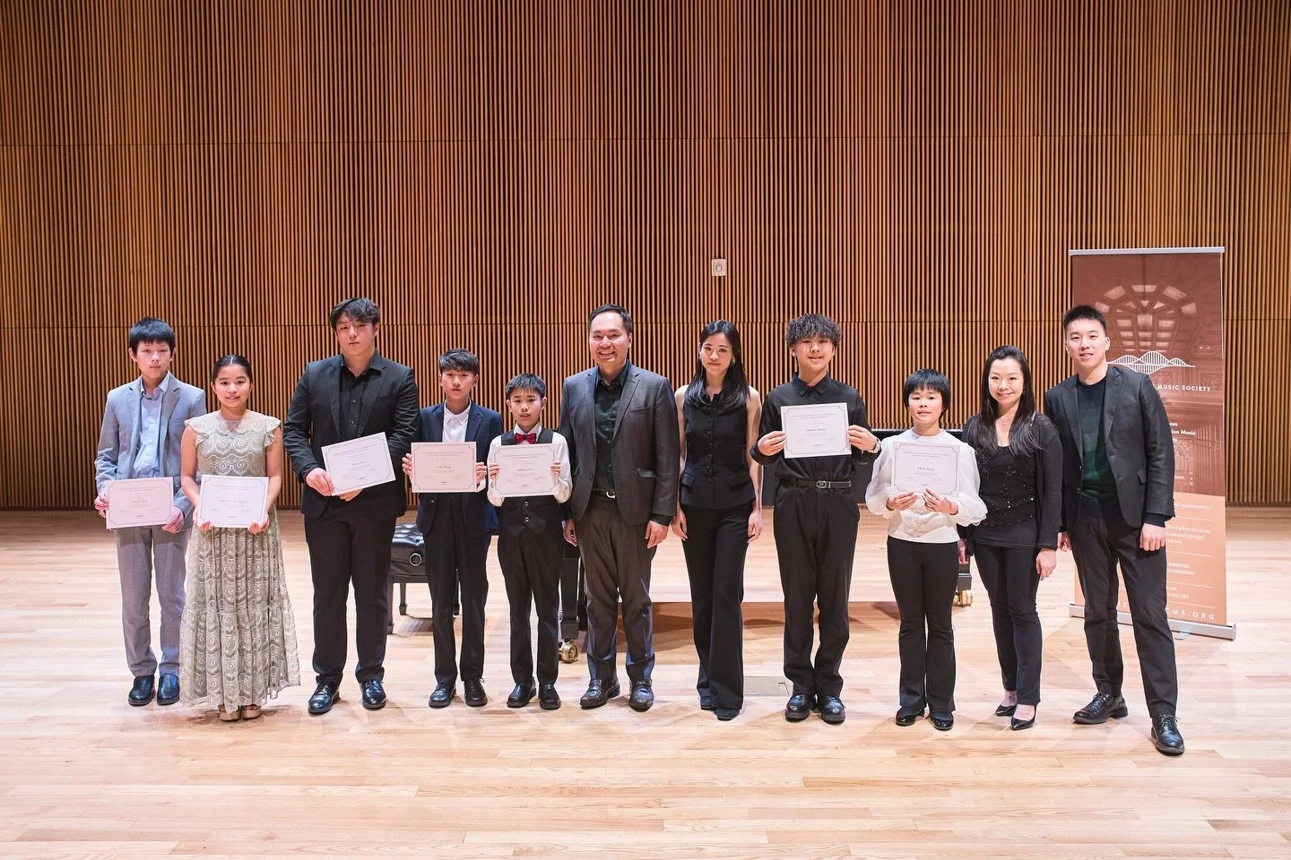 ✨ What a night! Thank you to everyone who made NACMS&rsquo; Winners' &amp; Holiday Concert unforgettable. See you in 2026! ✨ 
.
.
.
.
#nycmusicians #nycconcerts #nycevents #classicalconcert #chambermusic