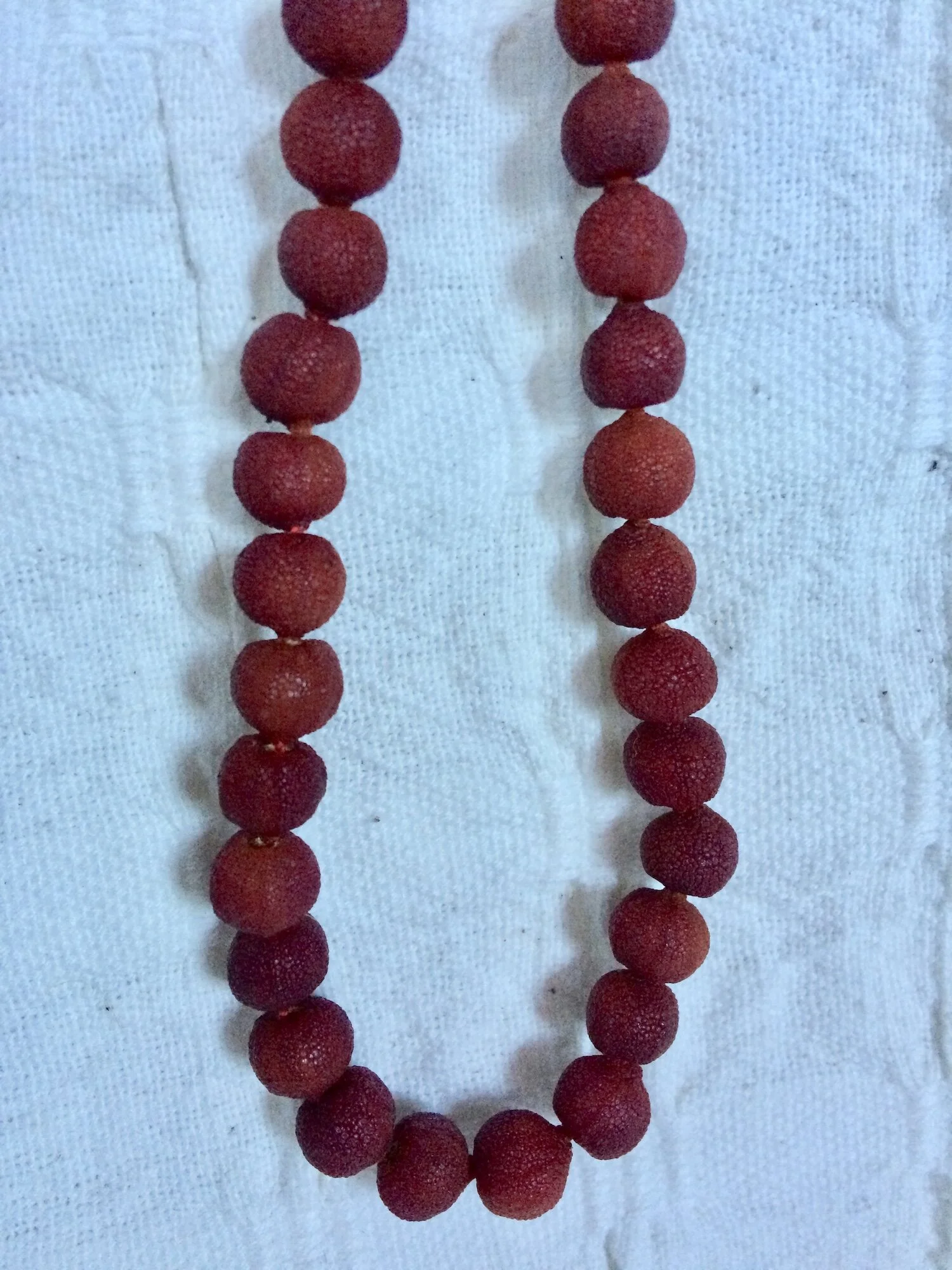 Madrone-Necklace-Closeup.jpeg