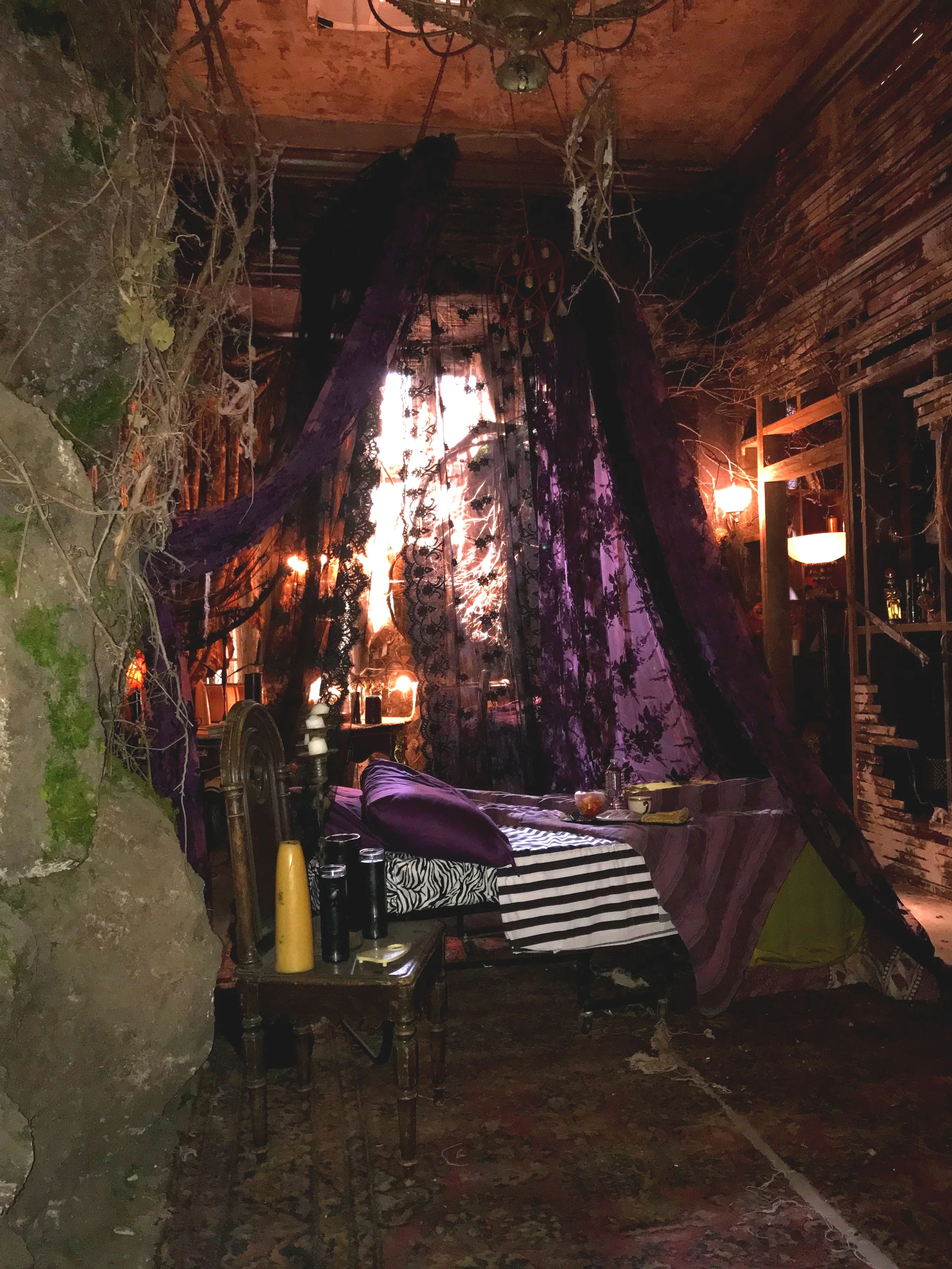 Magick / Nico's Room