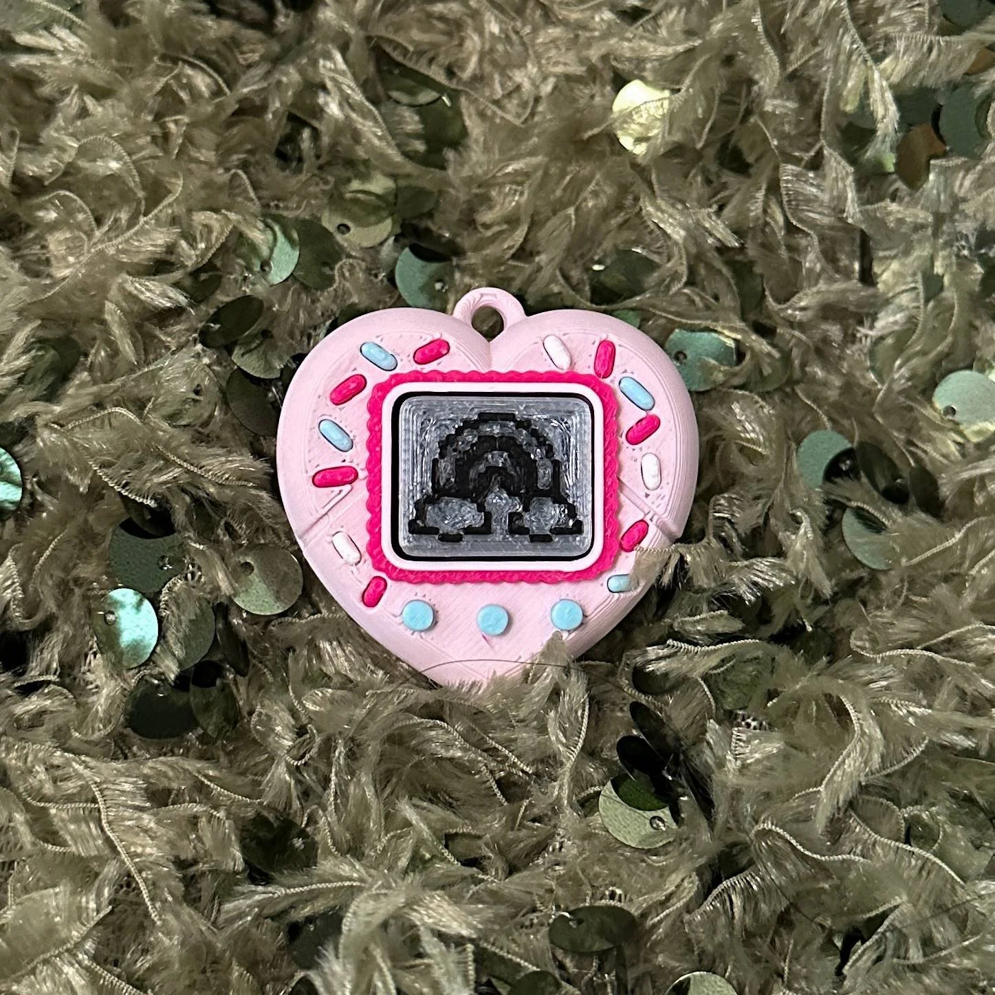 V-heart pets (light pink)