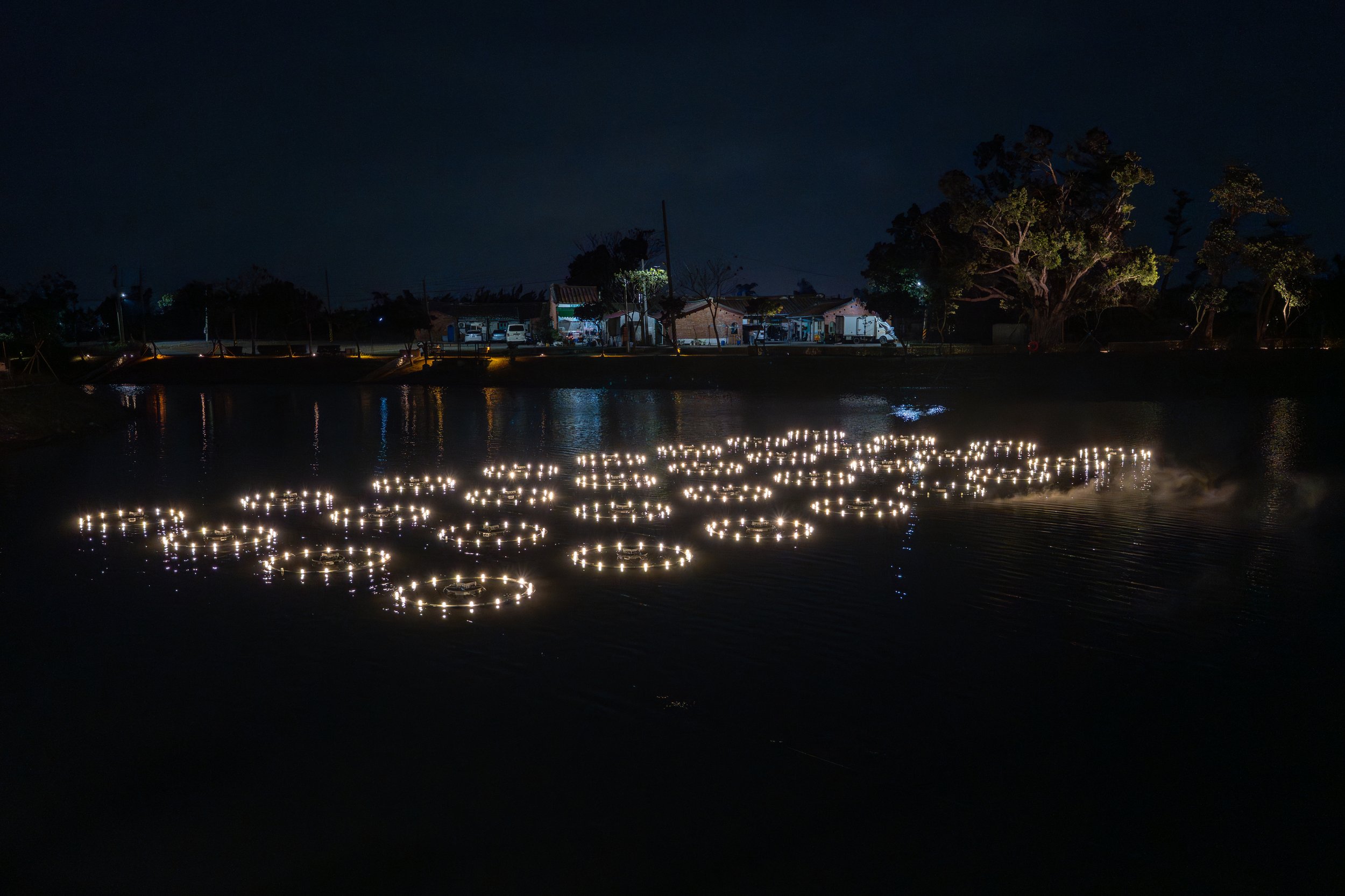 9.姚仲涵 + VISION BASE＿光電獸#46 - 霧幻光景3.jpg