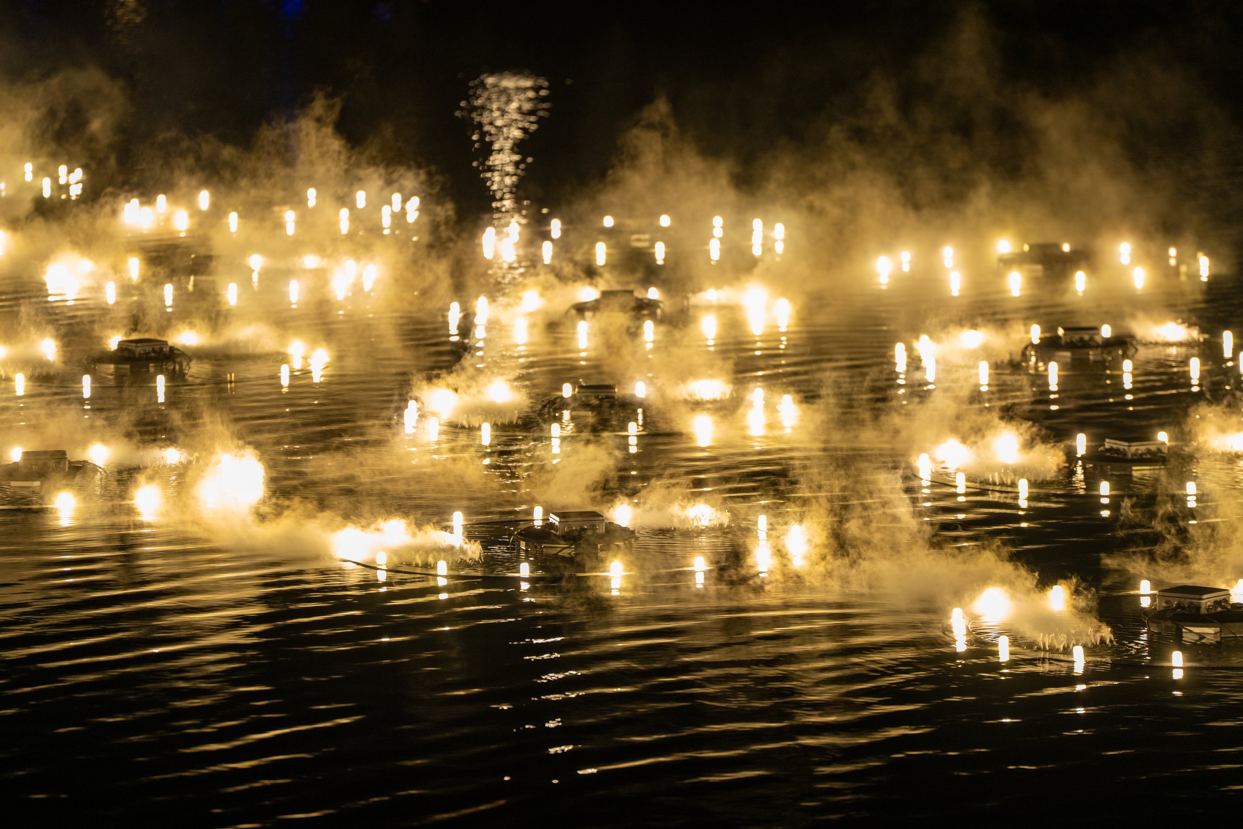 9.姚仲涵 + VISION BASE＿光電獸#46 - 霧幻光景5.jpg