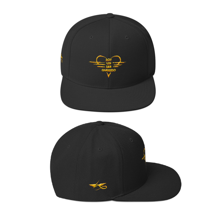 Soy Un Ser Querido™ Snapback