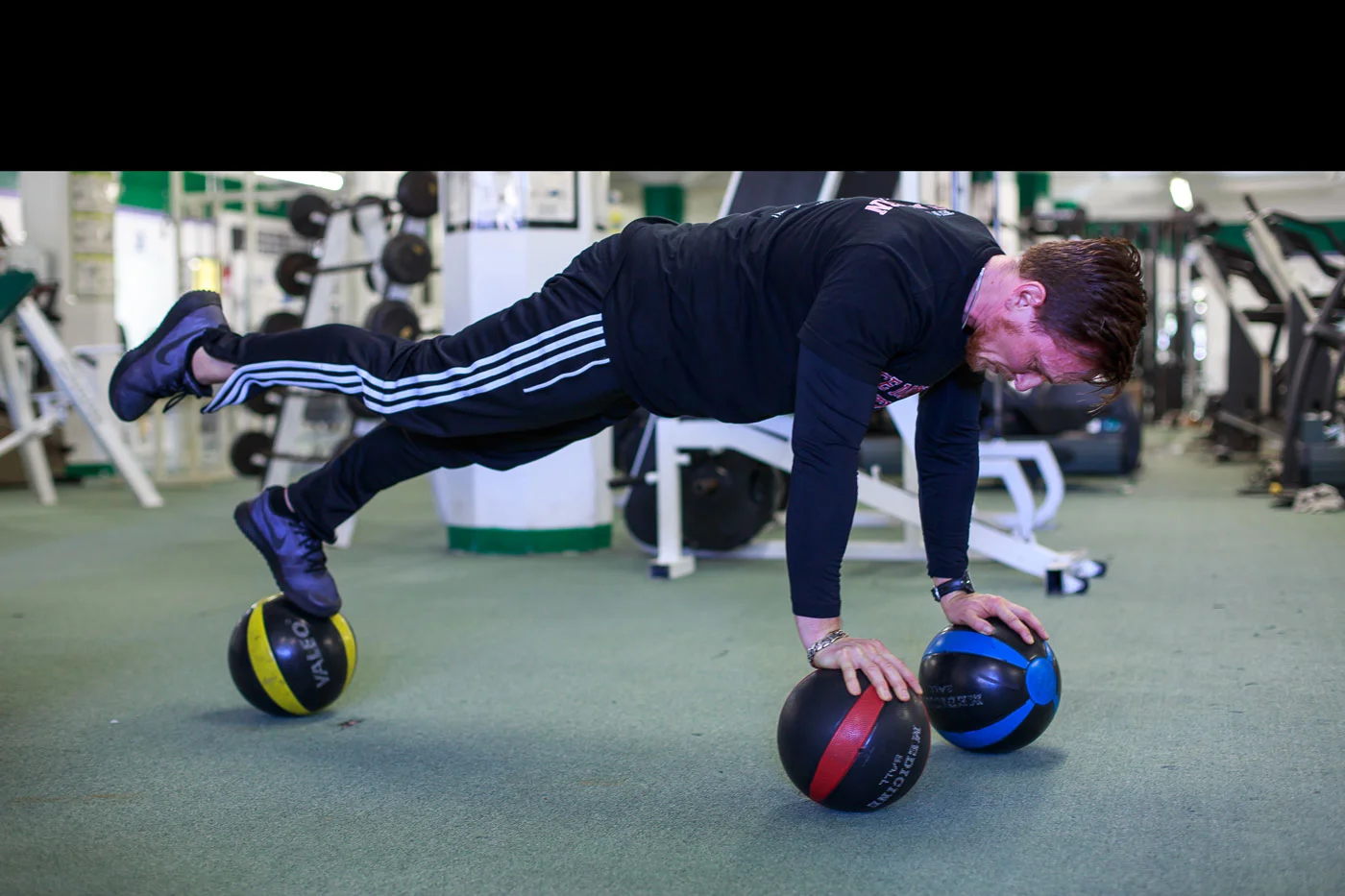 AceMedBallPushups2.jpg
