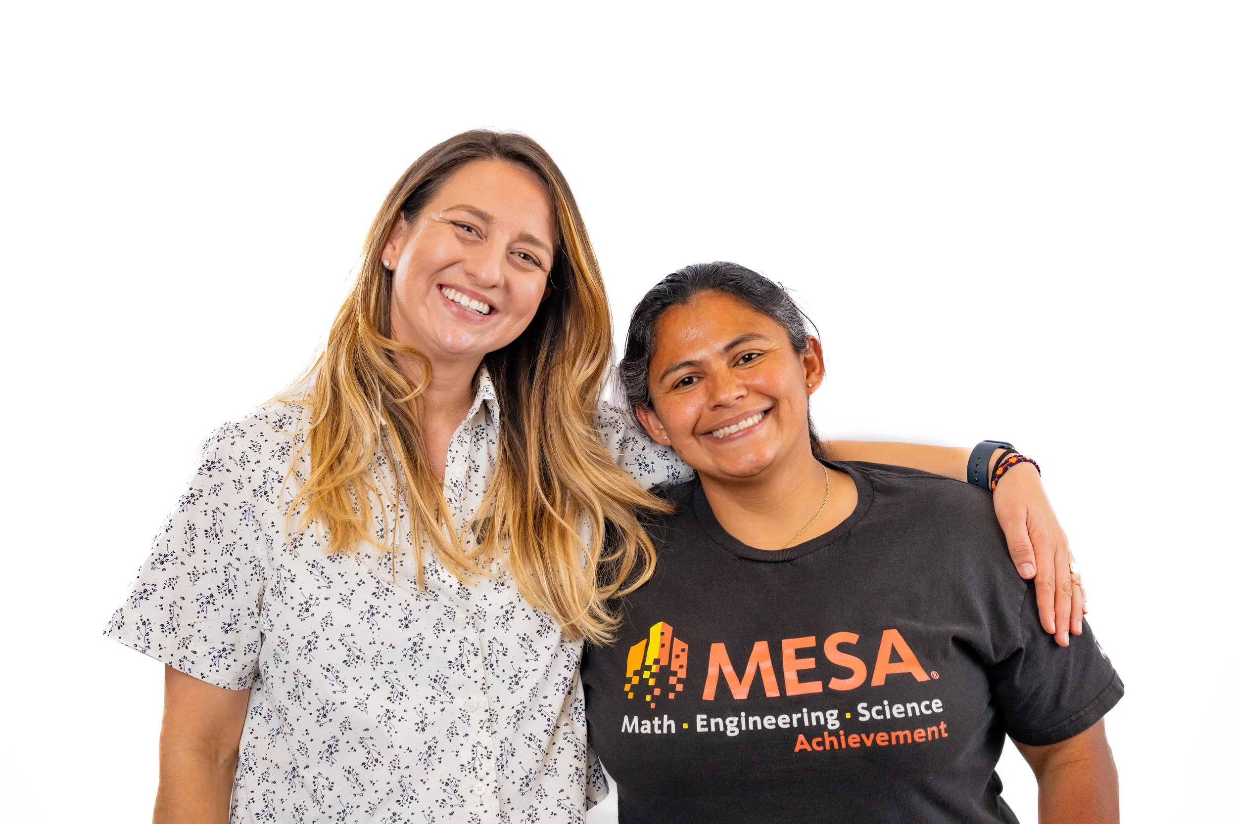 Mesa Headshot-8.jpg