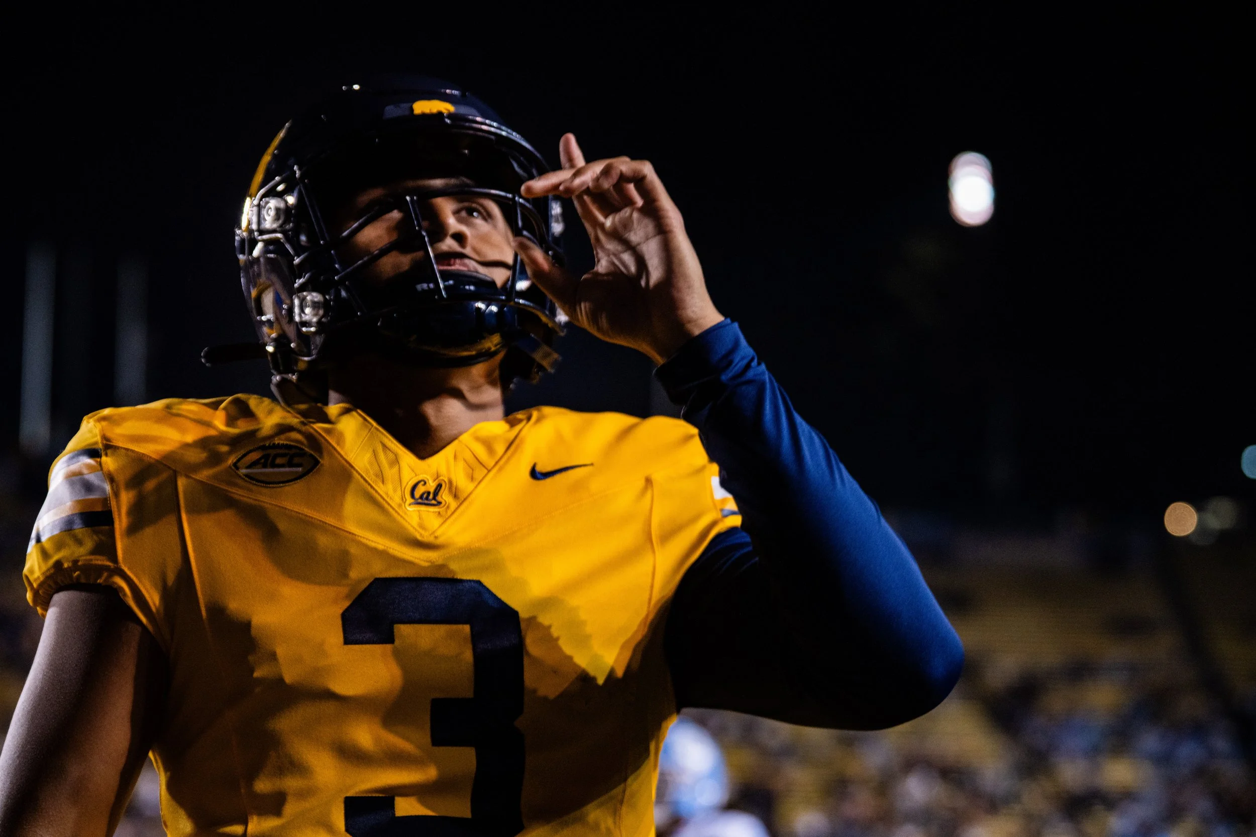 California Golden Bears quarterback Jaron-Keawe Sagapolutele (3)___20251017__193611A.JPG