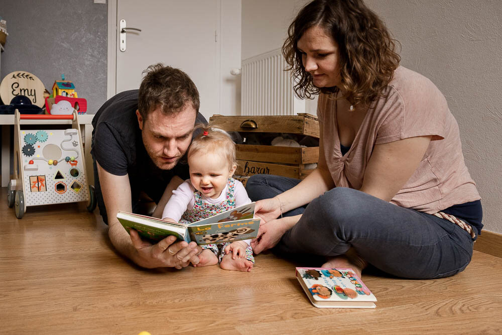 séance-bébé-à-domicile-virginie-menuet-photographe-vannes