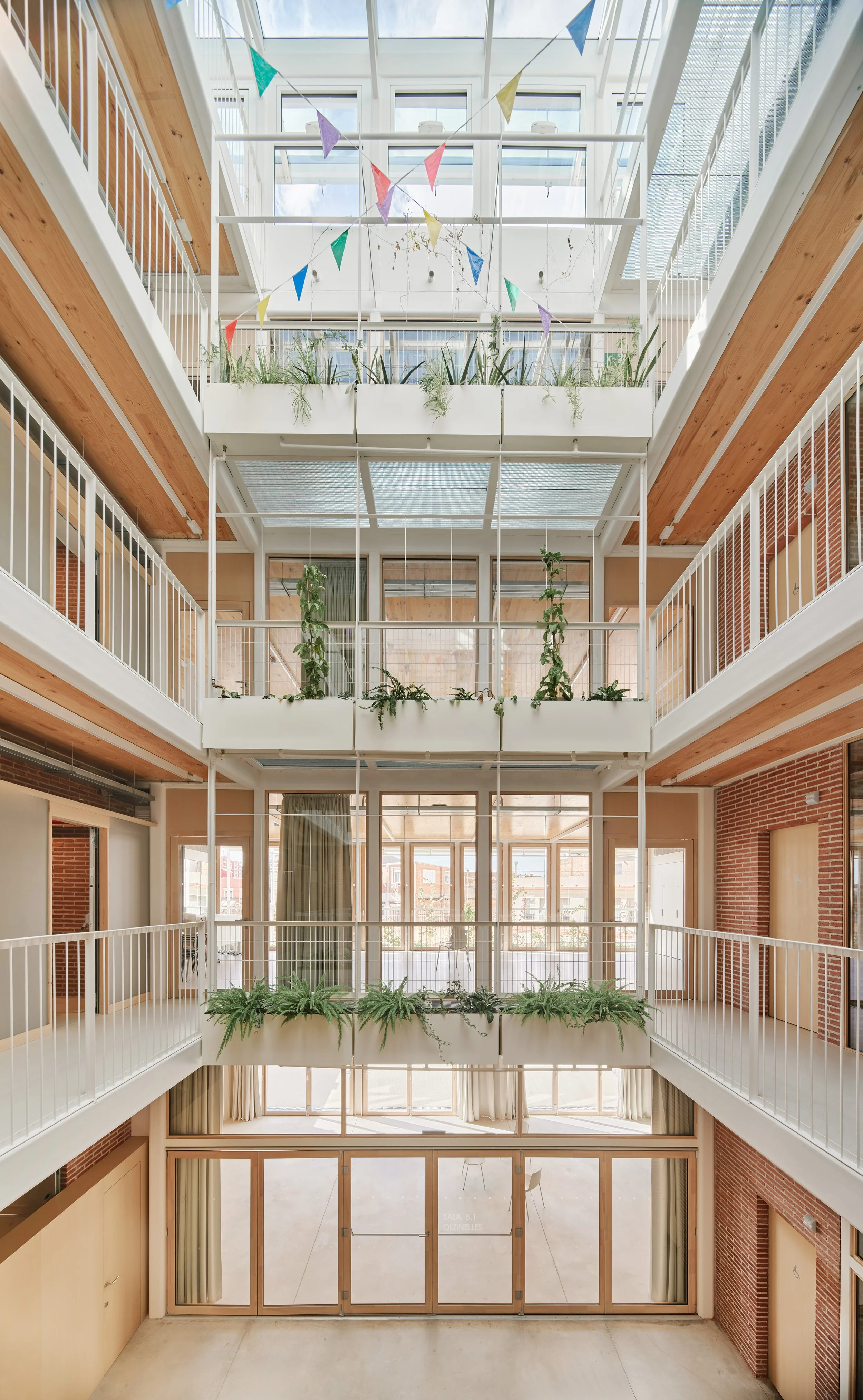 CENTRE OLZINELLES 15.jpg