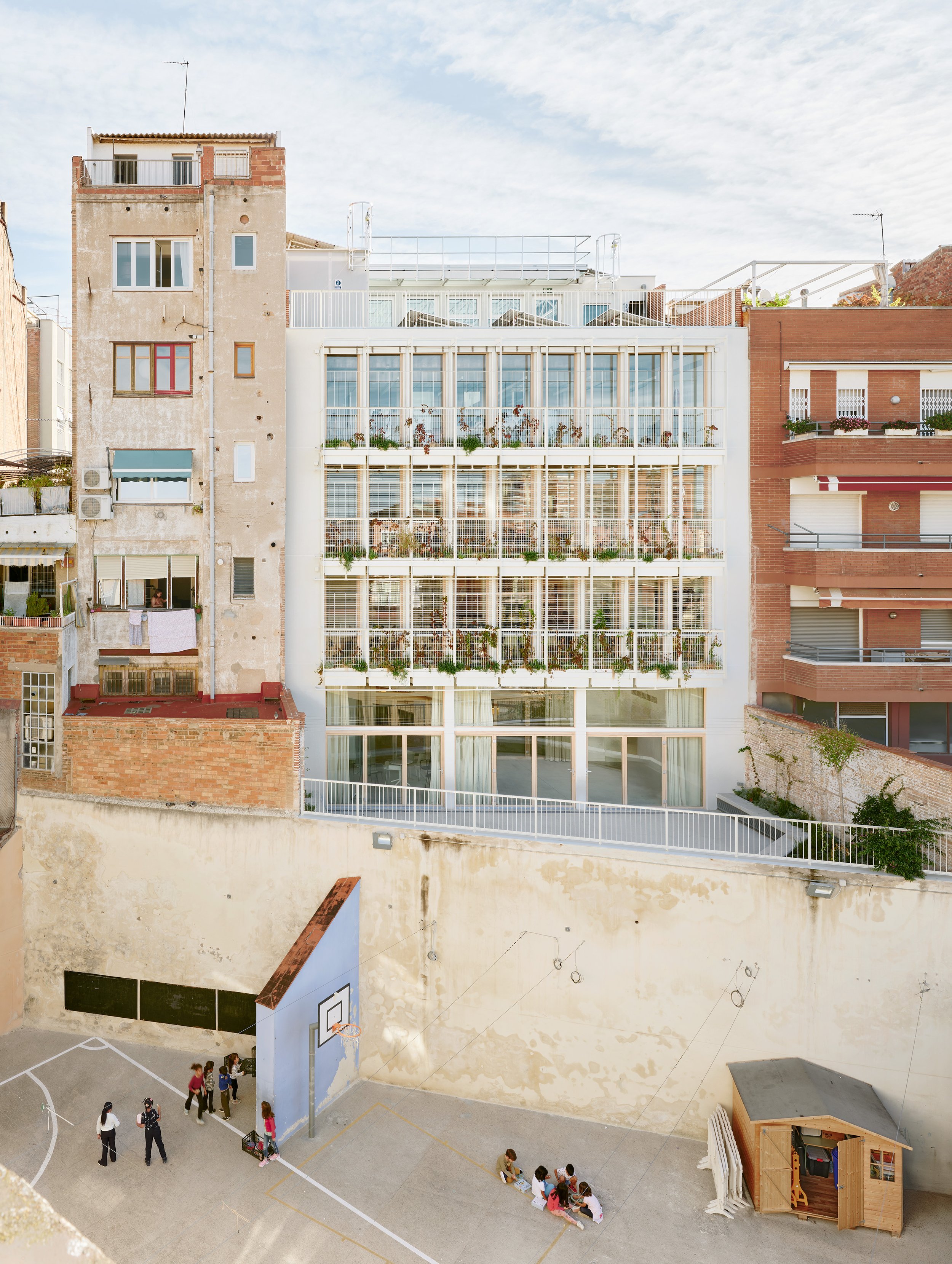 CENTRE OLZINELLES 01.jpg