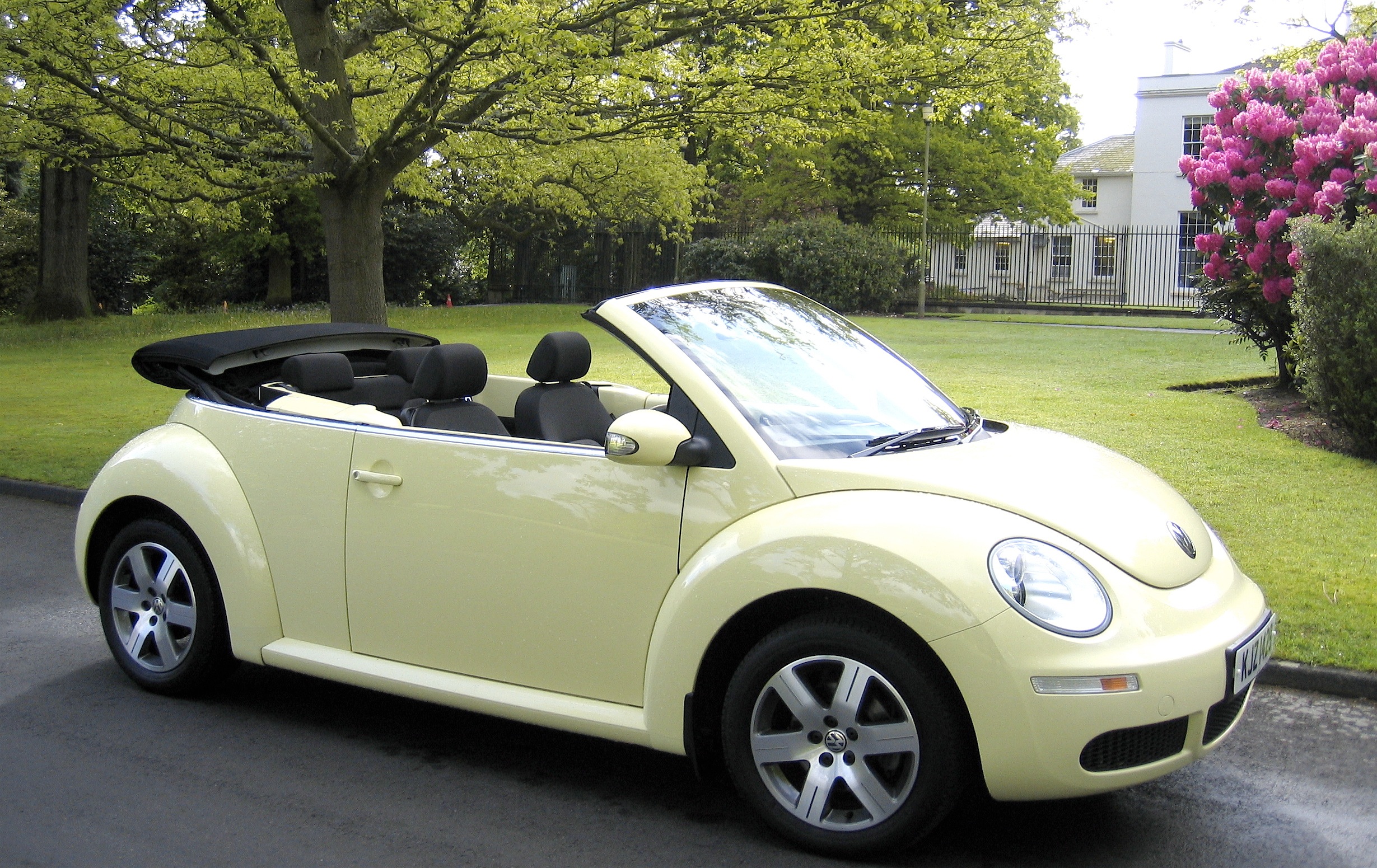 2006 VW Beetle Convertible
