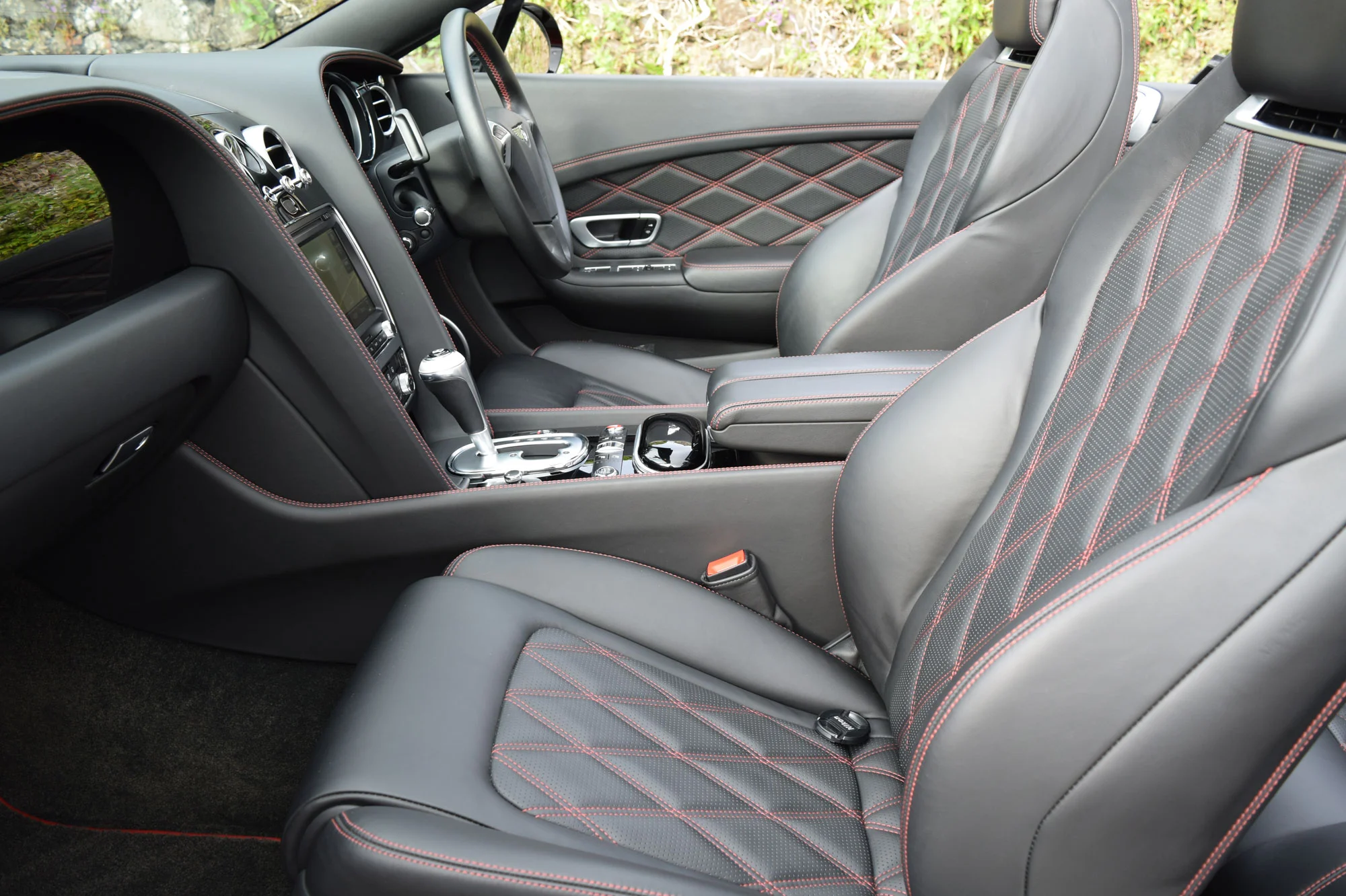Bentley-GTC-2015-Belfast_23.jpg
