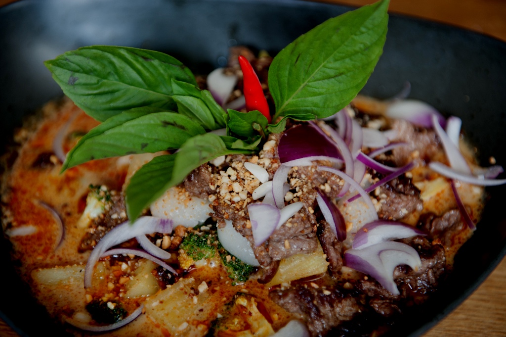 THAI CURRY