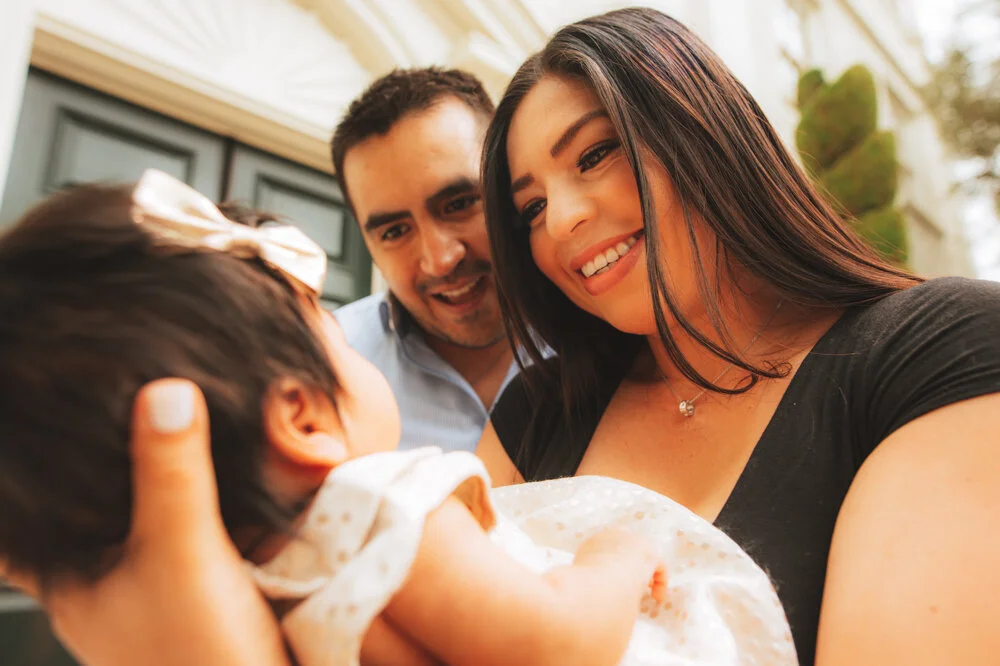 Erika &amp; Devon's first family photoshoot with baby Ellie