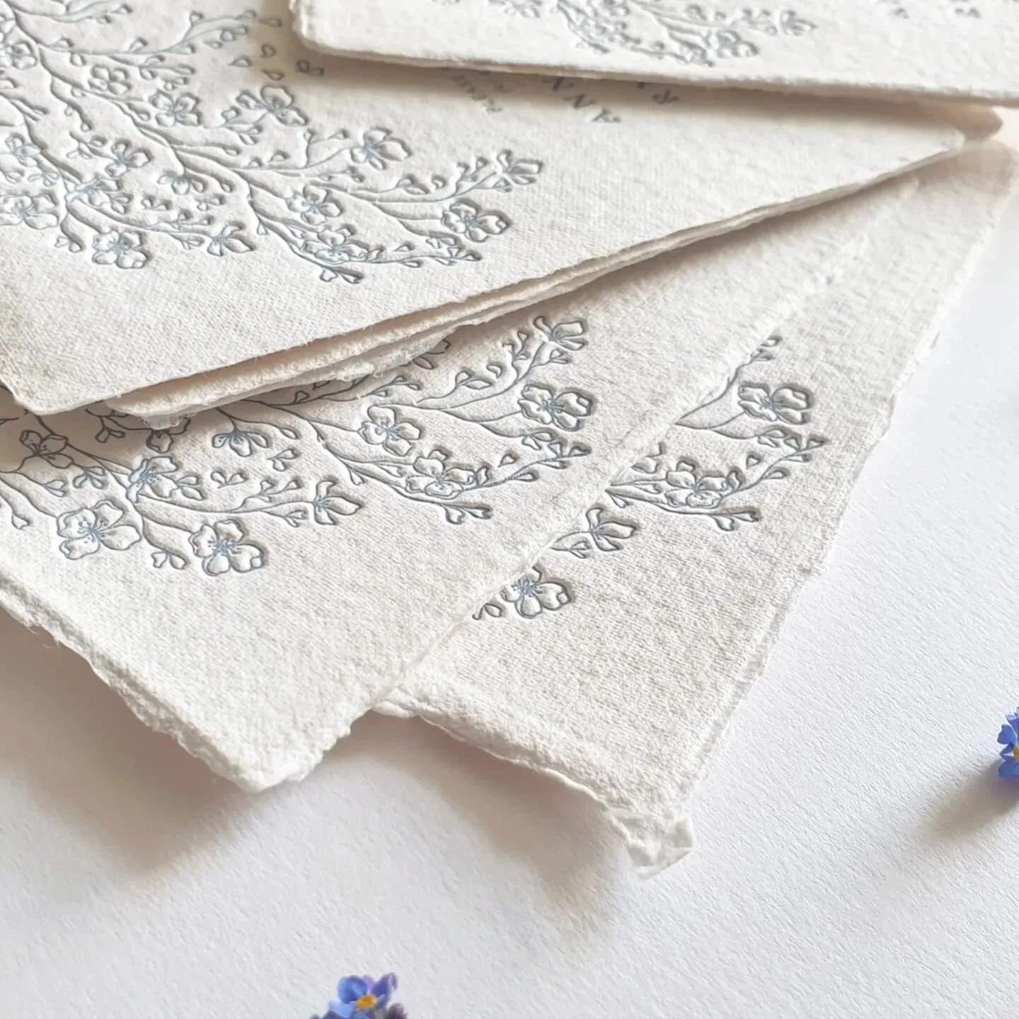 Such a treat to print on this beautiful handmade paper from @laurenink 

#letterpressinvite 
#letterpresslovers 
#artisanpaper 
#fortheloveofletterpress 
#allthingspaperandprint 
#vintageweddinginspiration 
#somethingblue 
#bridetobe 
#2023bride 
#de